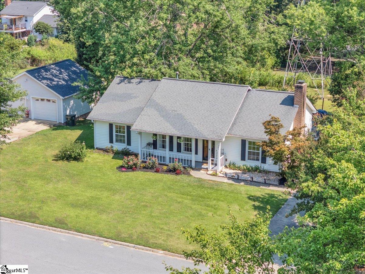 107 Gray Fox Square