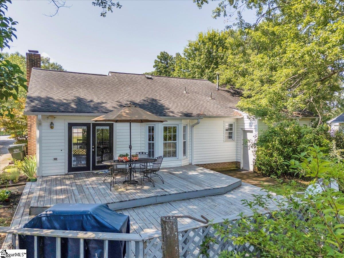 107 Gray Fox Square