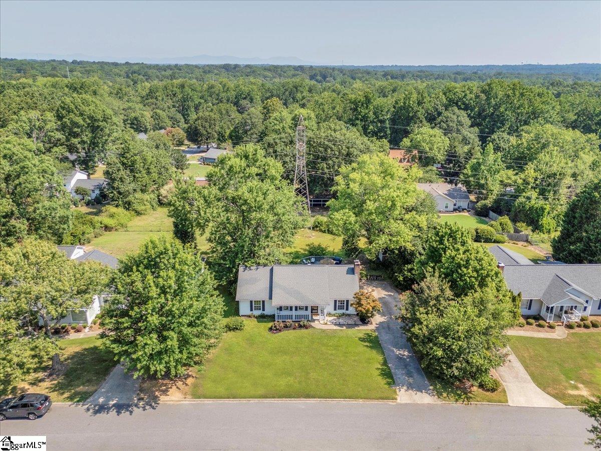 107 Gray Fox Square