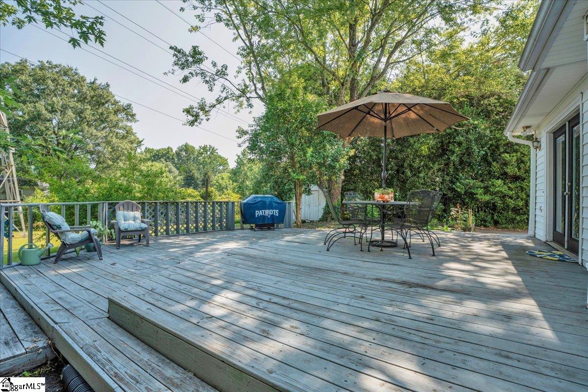 107 Gray Fox Square