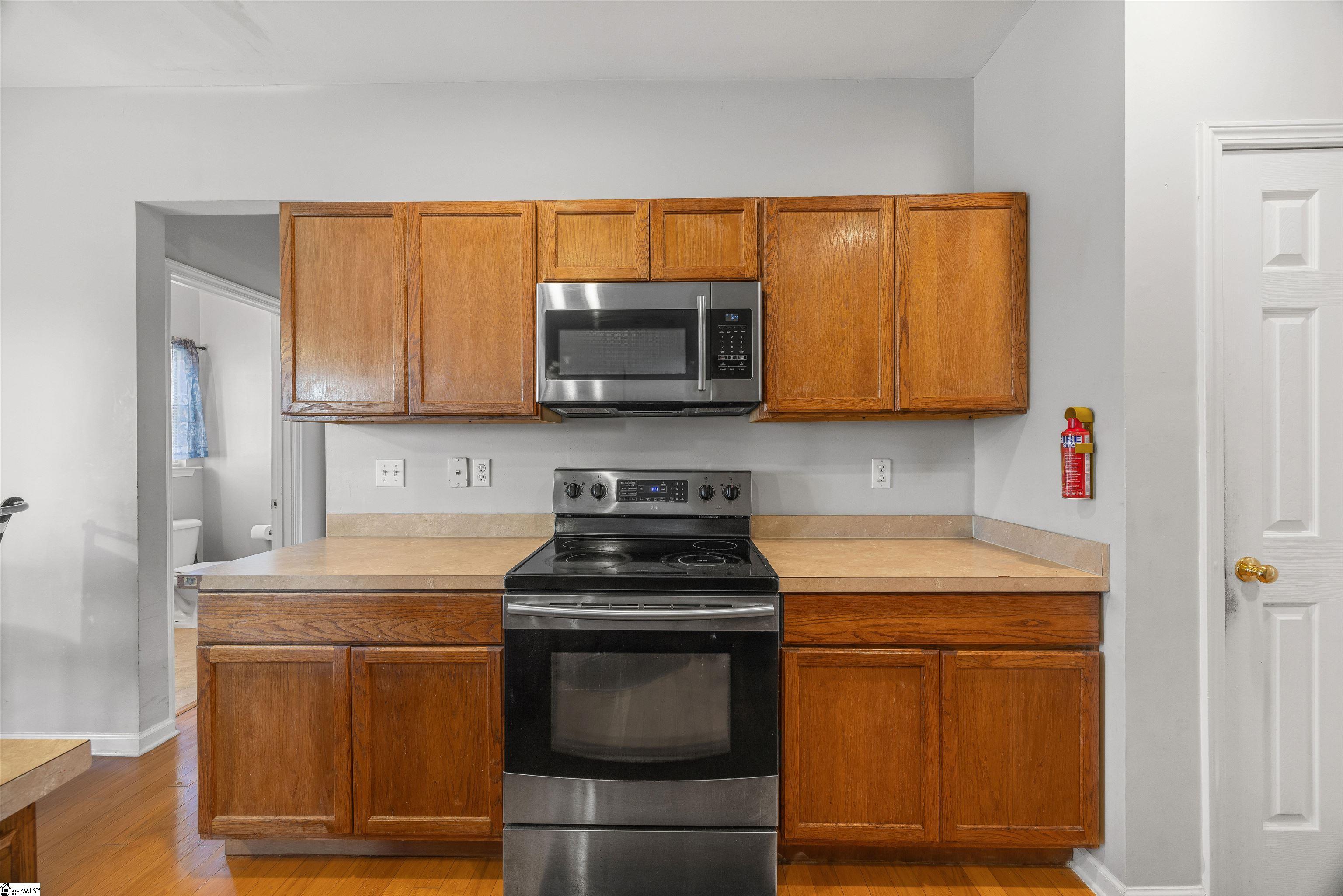 714 Thistlewood Drive