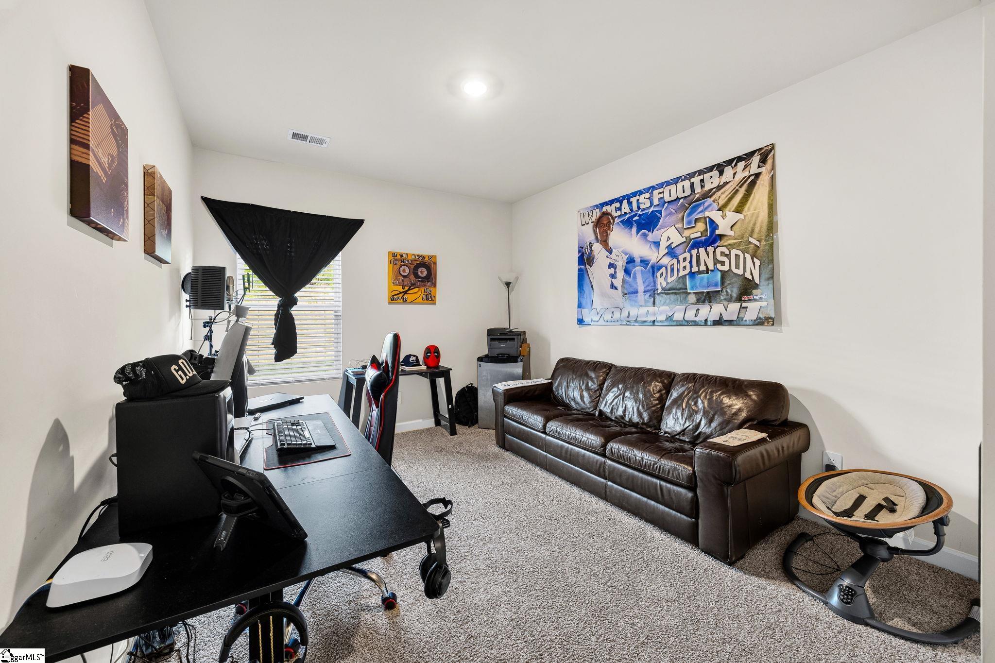 1043 Appalachian Drive
