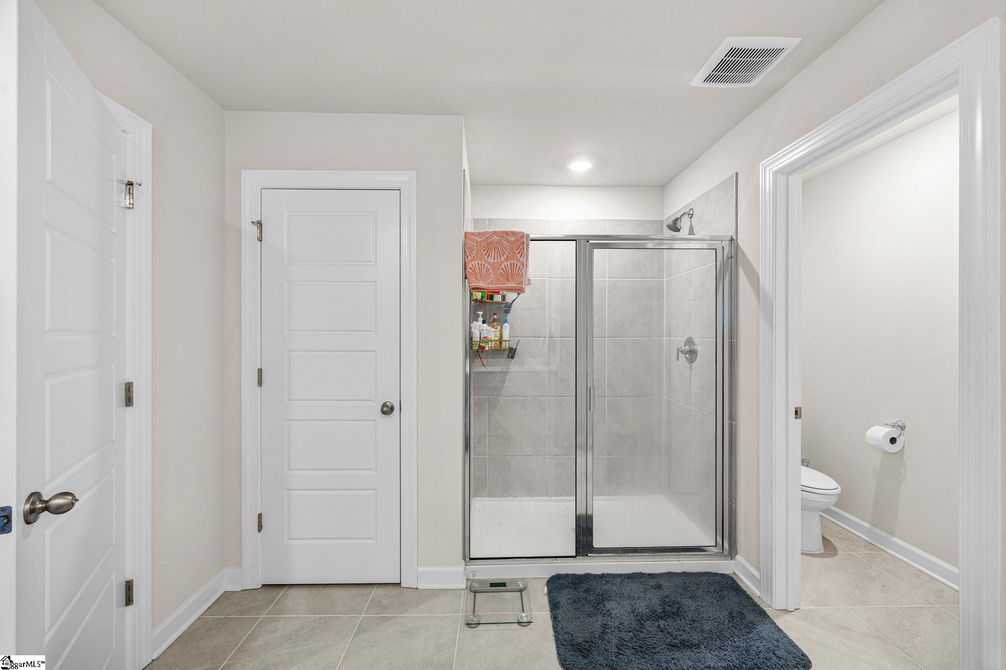 1043 Appalachian Drive