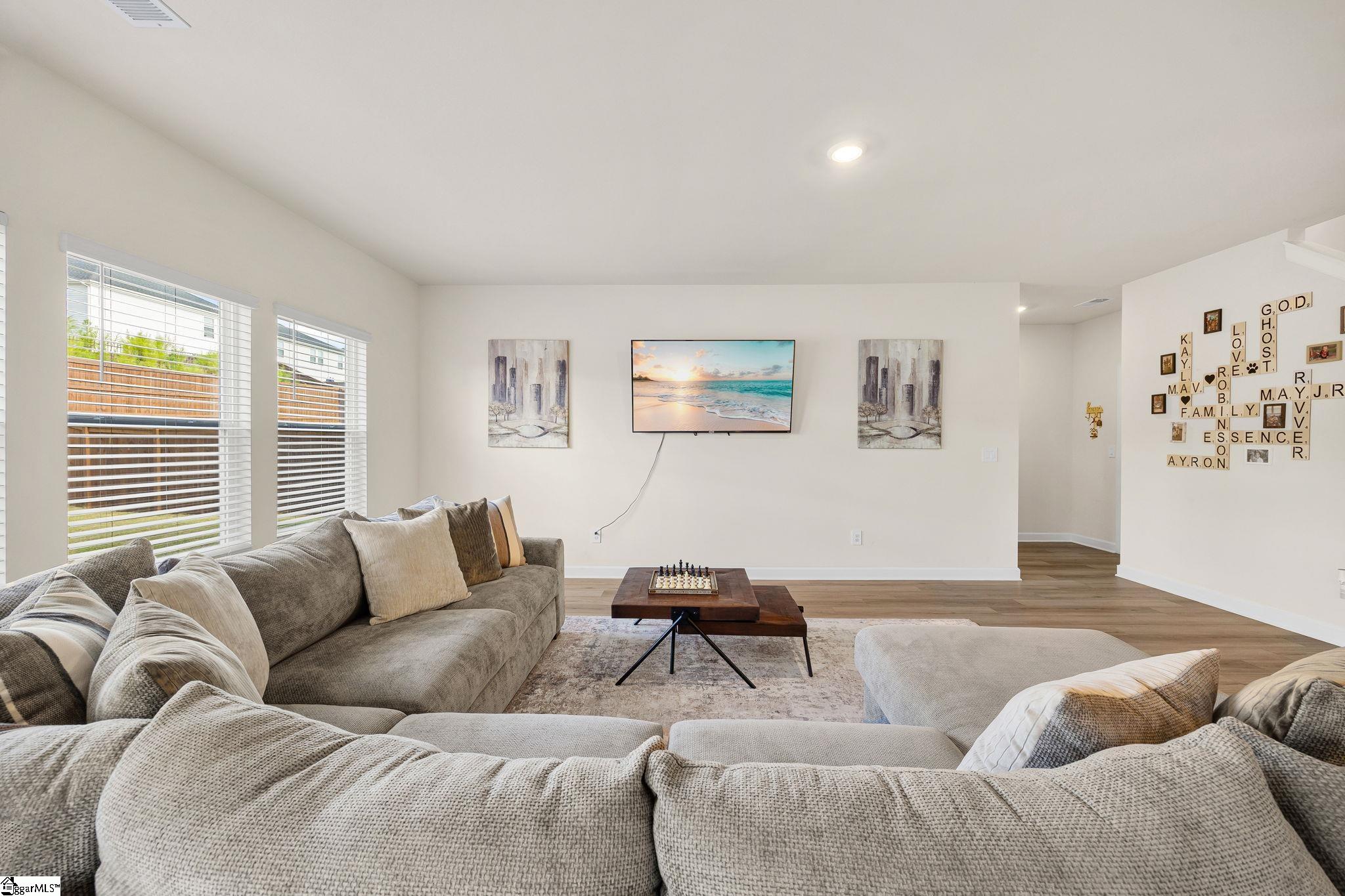 1043 Appalachian Drive