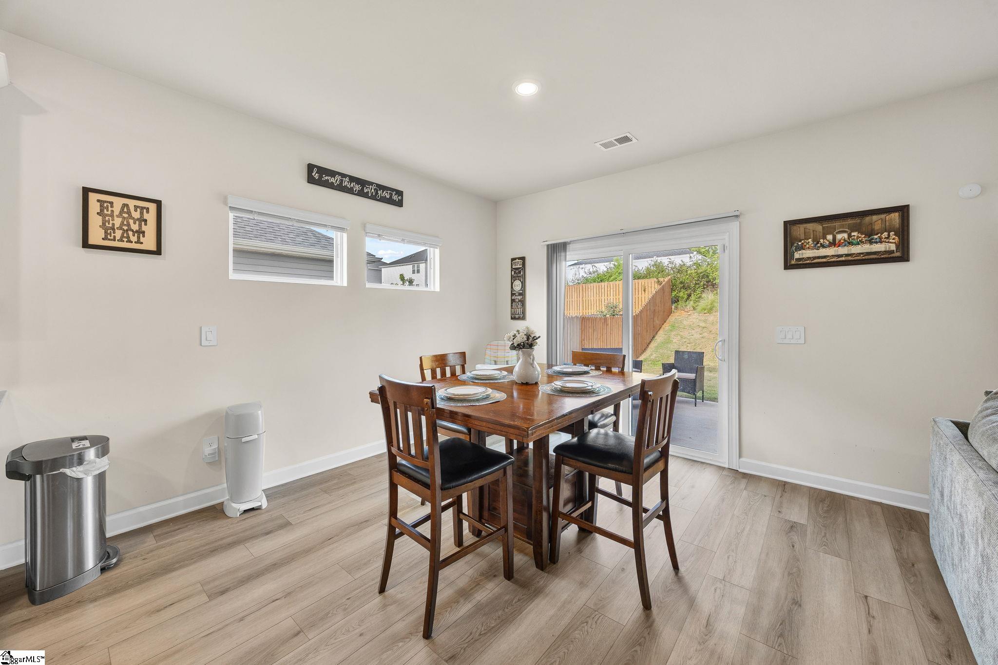 1043 Appalachian Drive