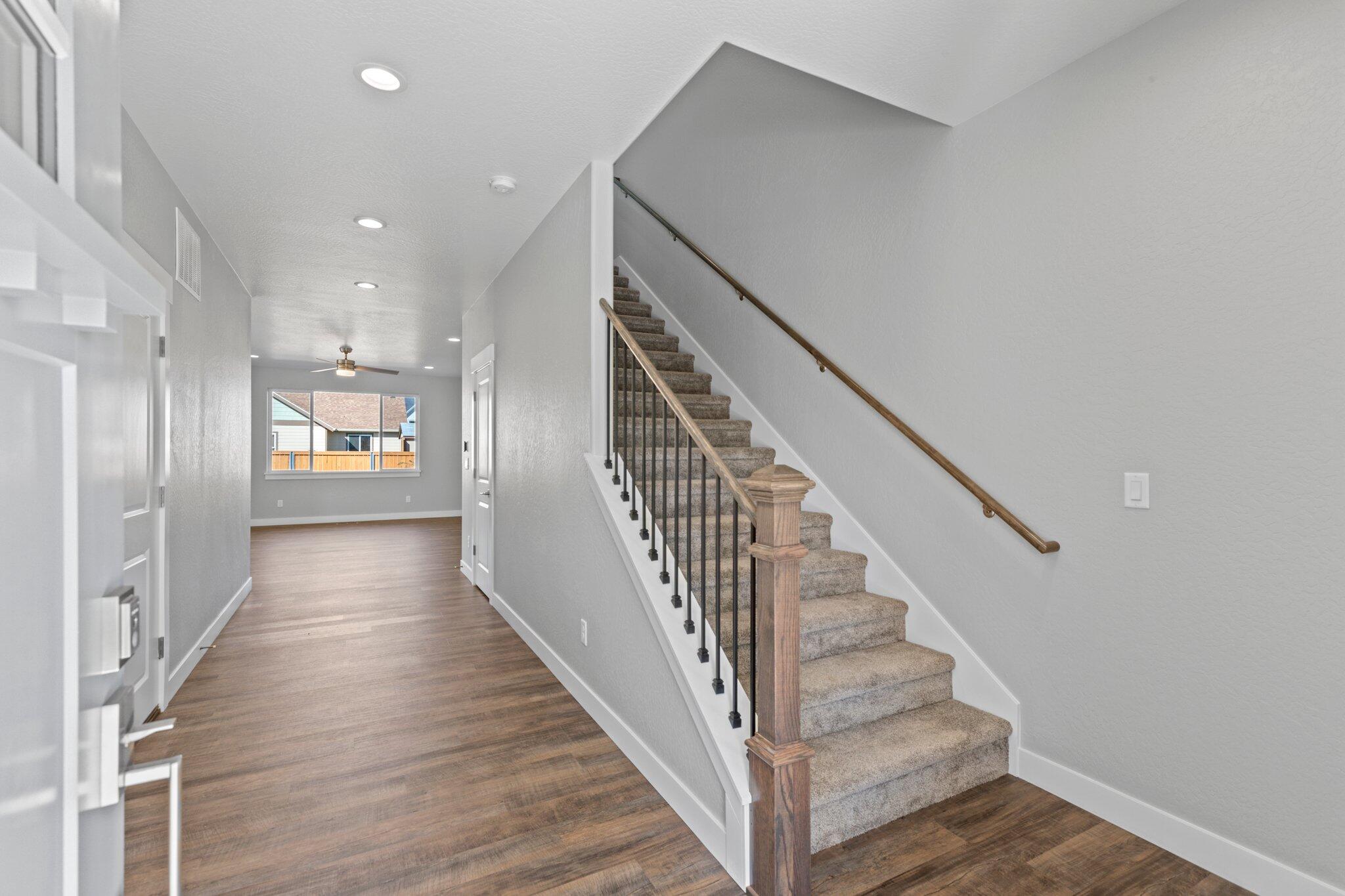 213 Samuel Ln Loop Road