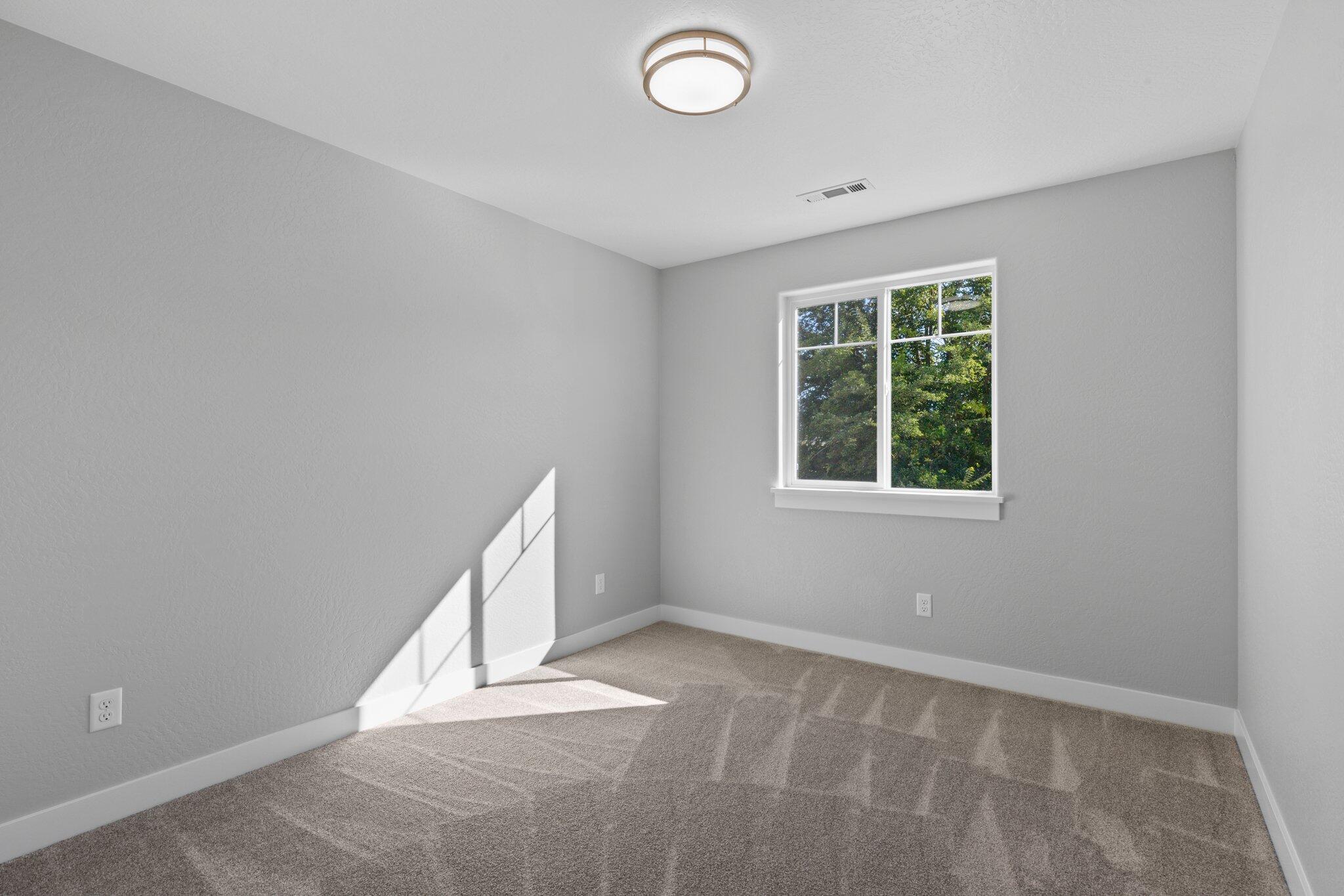 213 Samuel Ln Loop Road