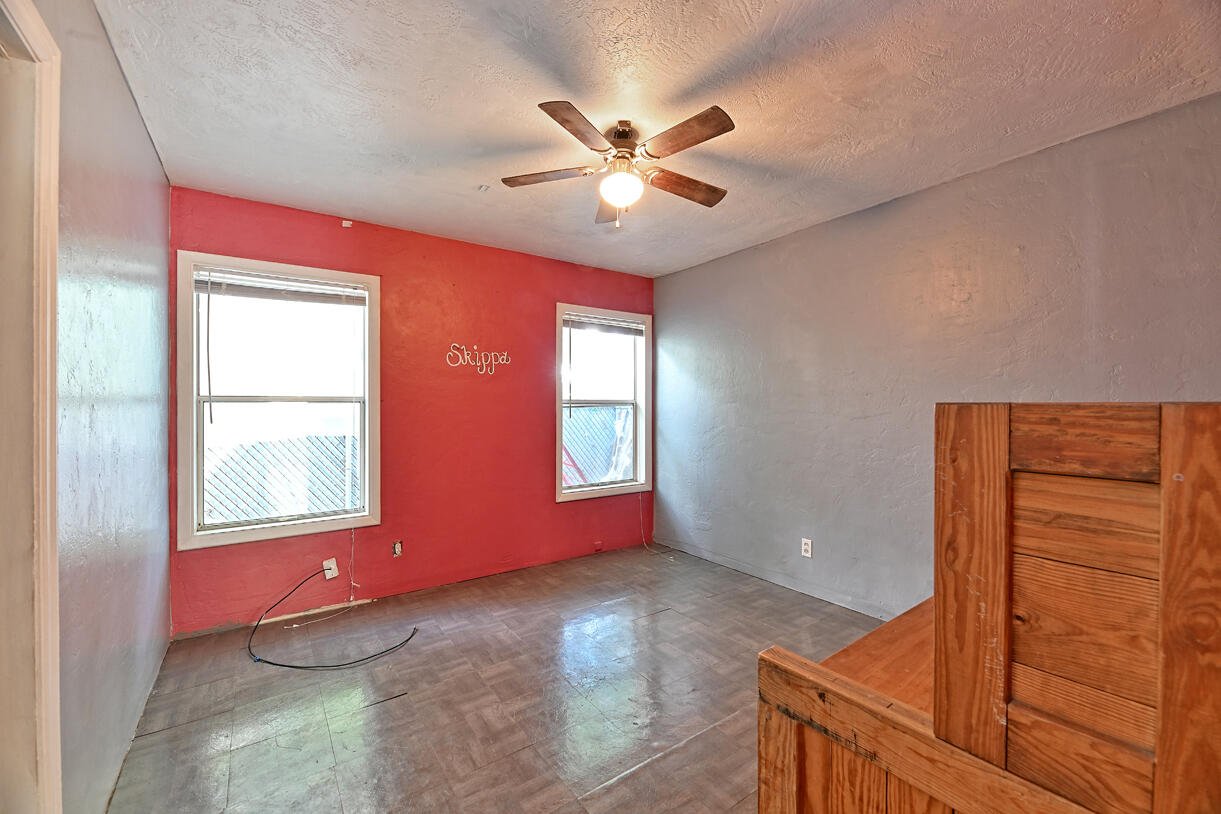520 W Jackson Street