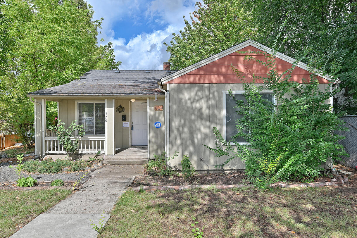 520 W Jackson Street