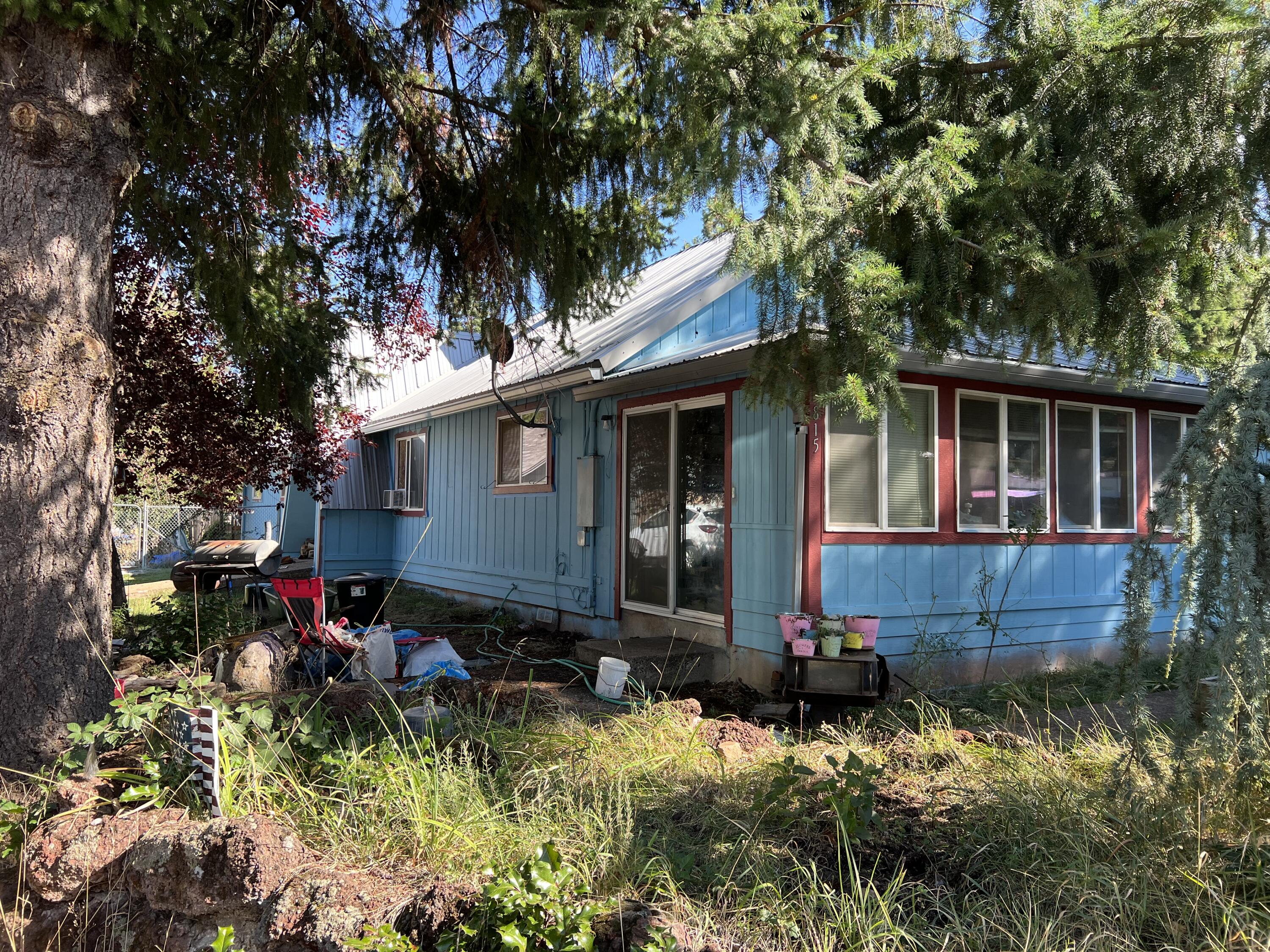 815 Laurel Avenue