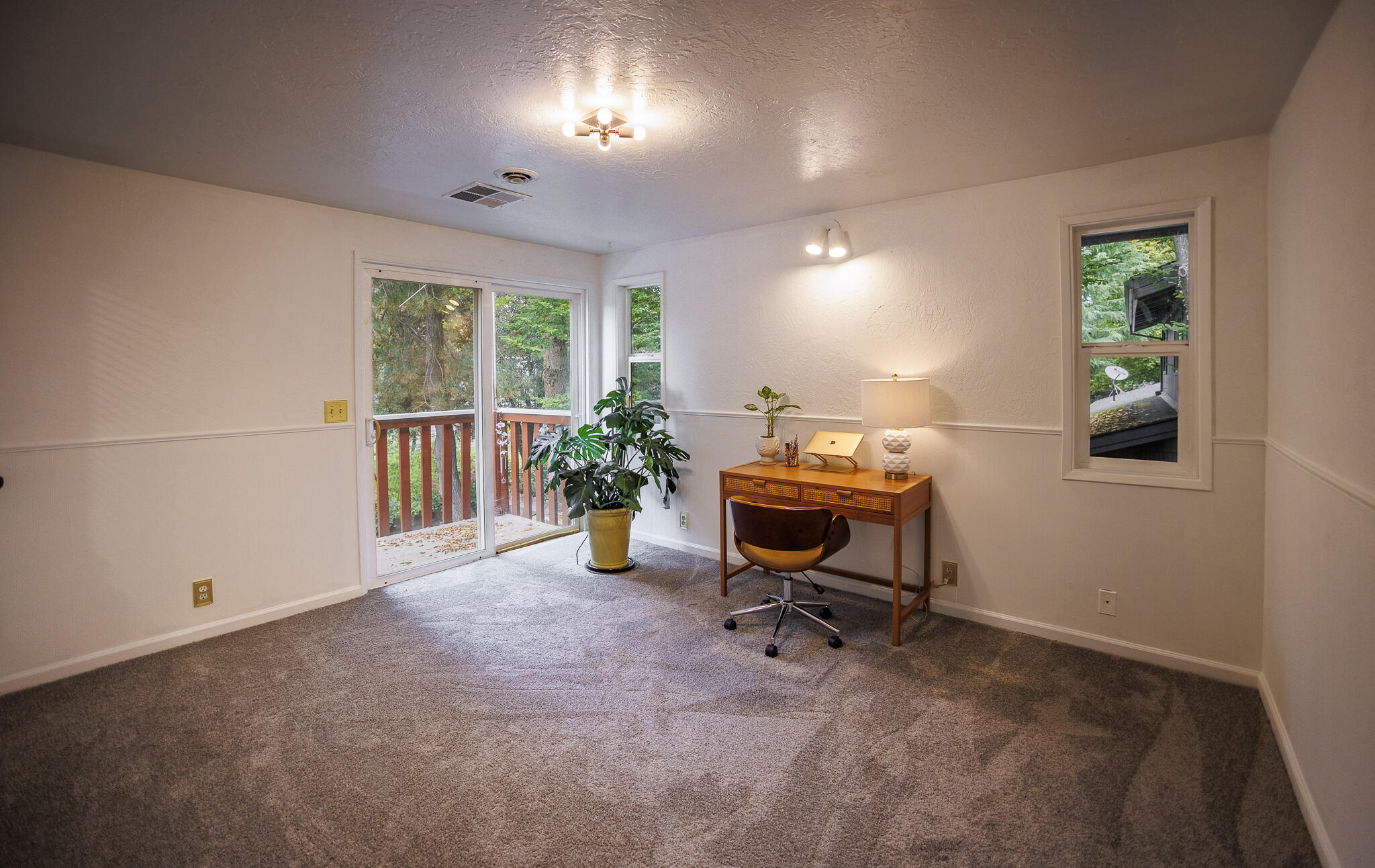 536 Amber Circle