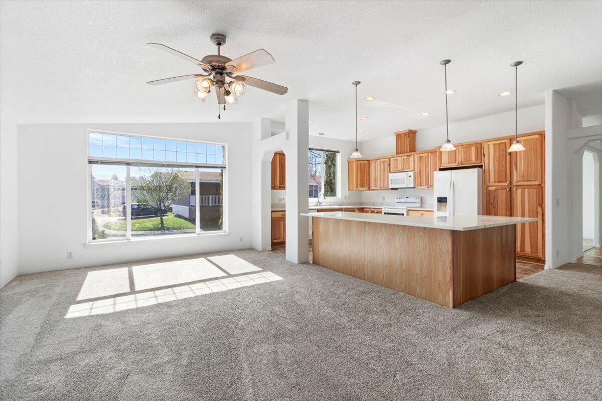 10 E South Stage Road, SPC 93