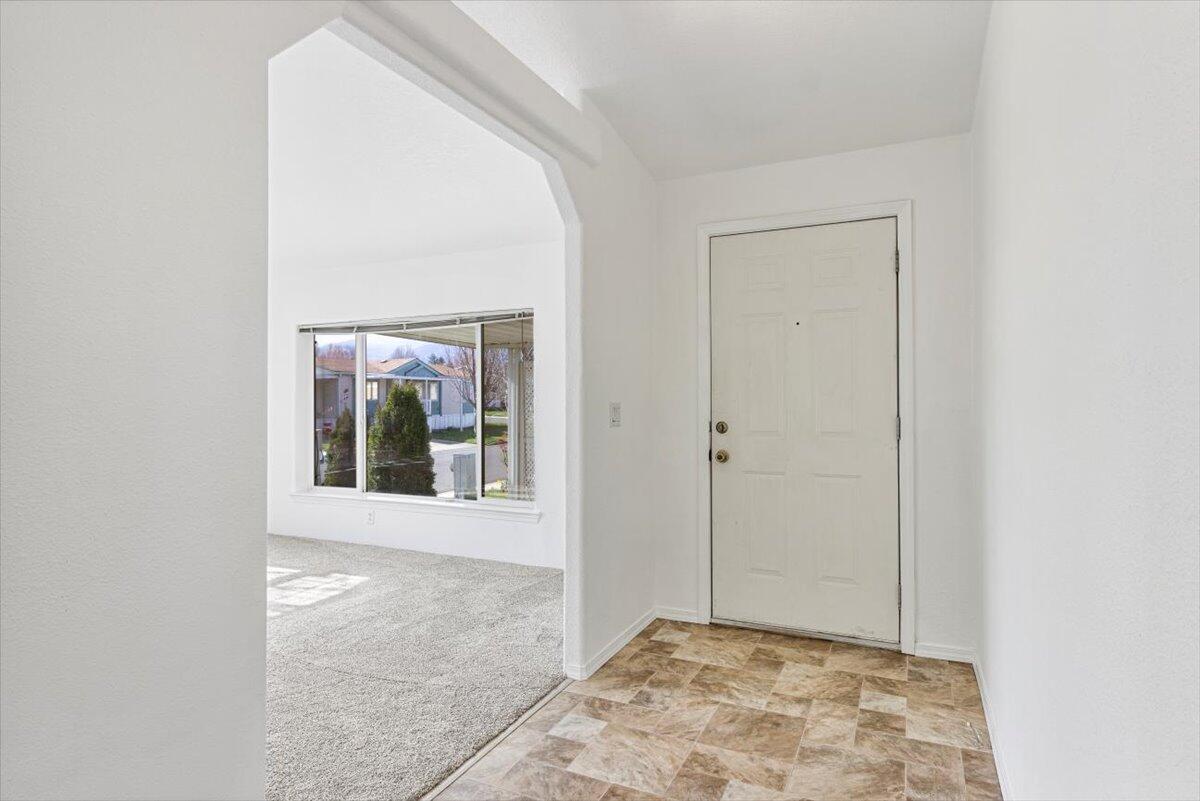 10 E South Stage Road, SPC 93