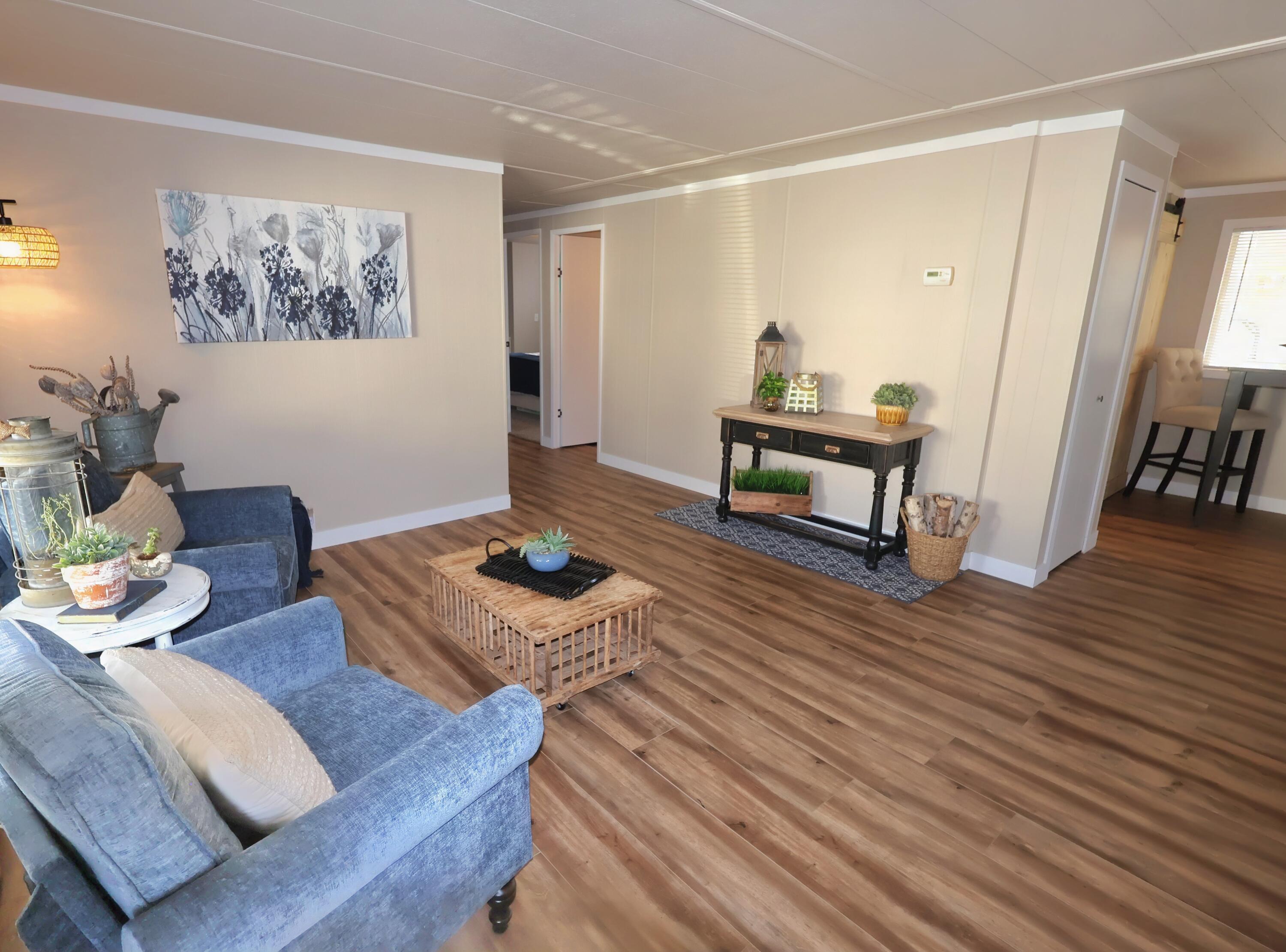 3431 S Pacific Highway, 97
