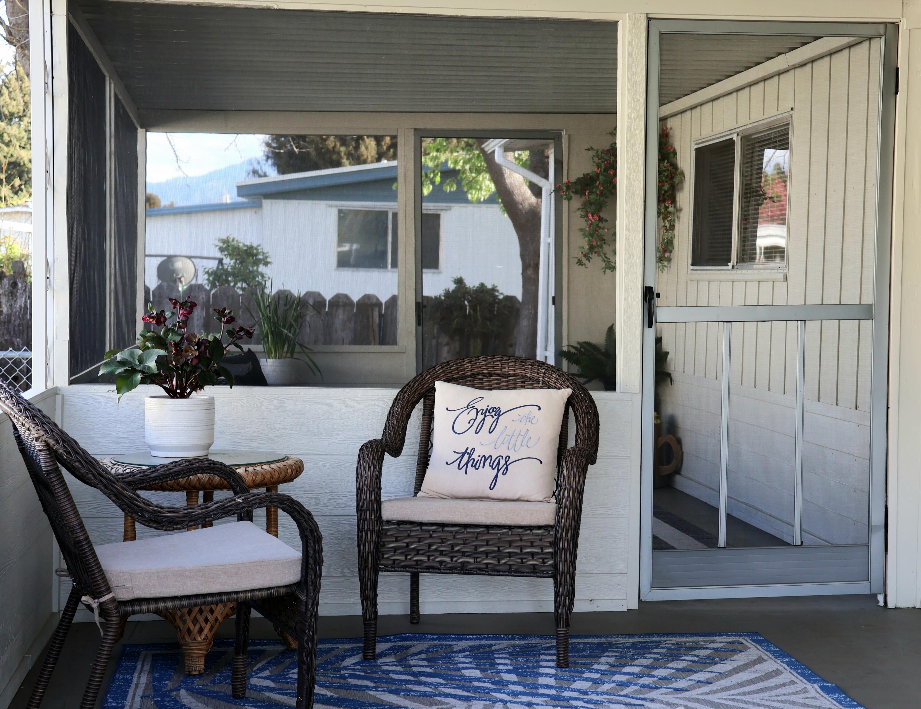 3431 S Pacific Highway, 97