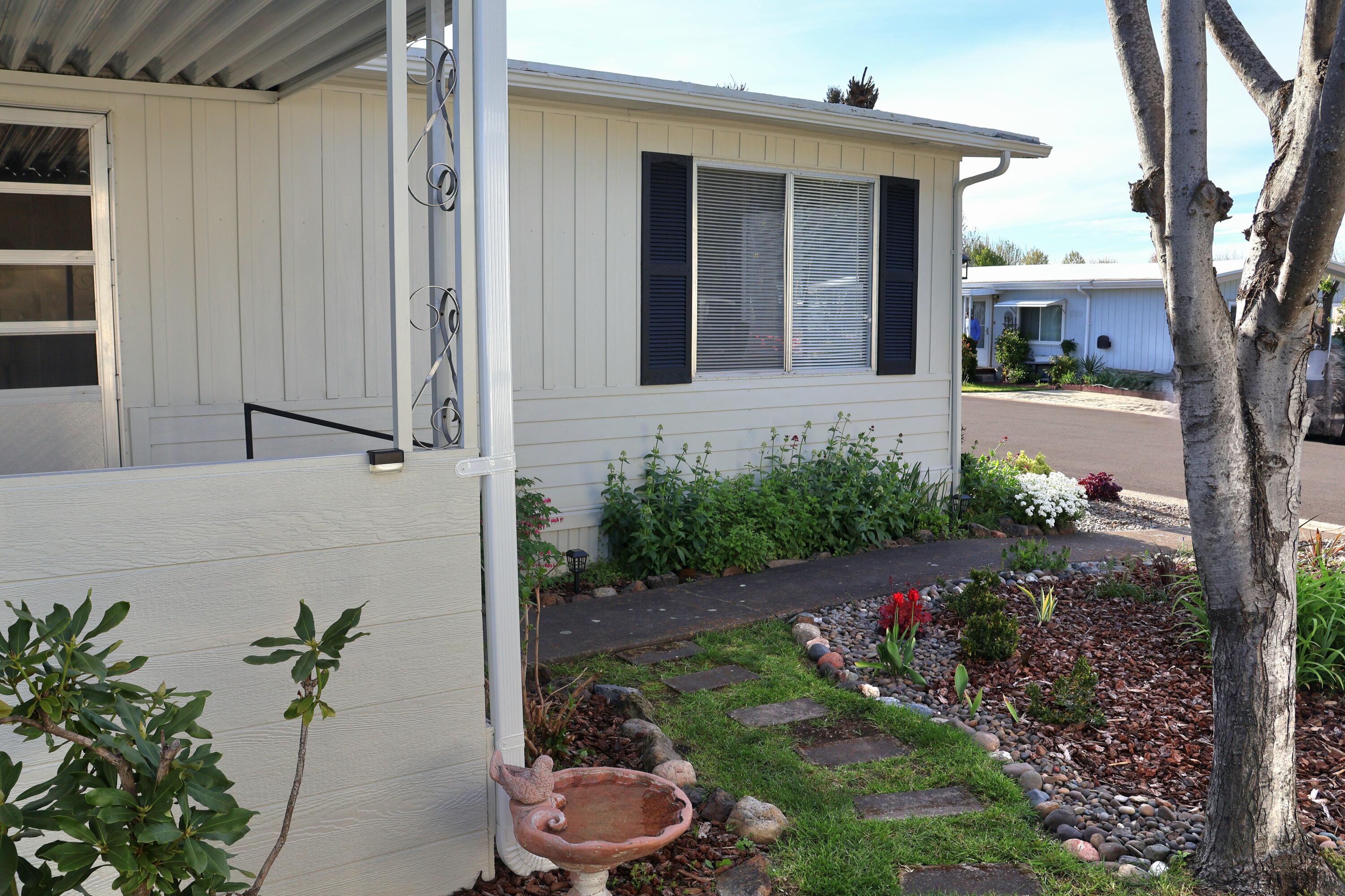 3431 S Pacific Highway, 97