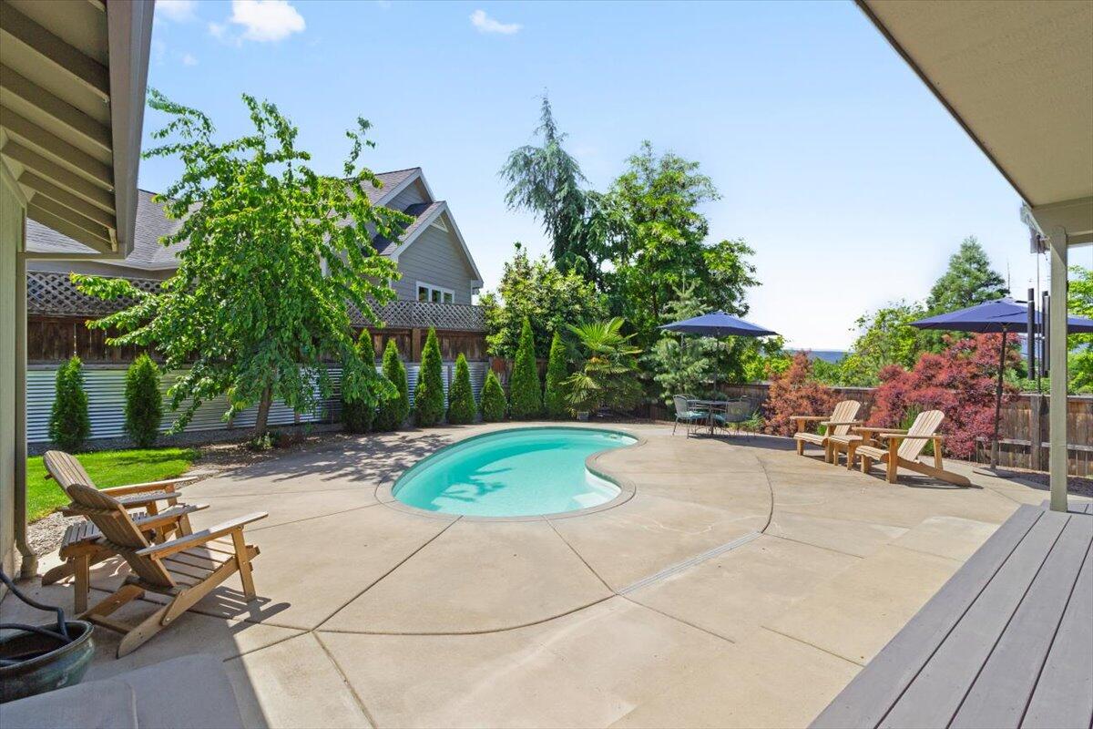 4096 Hidden Valley Court Court