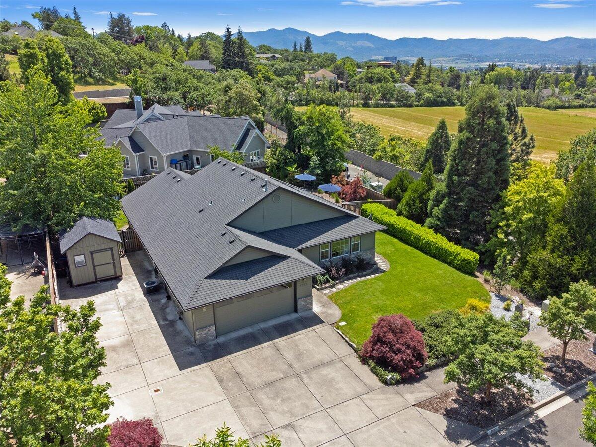 4096 Hidden Valley Court Court