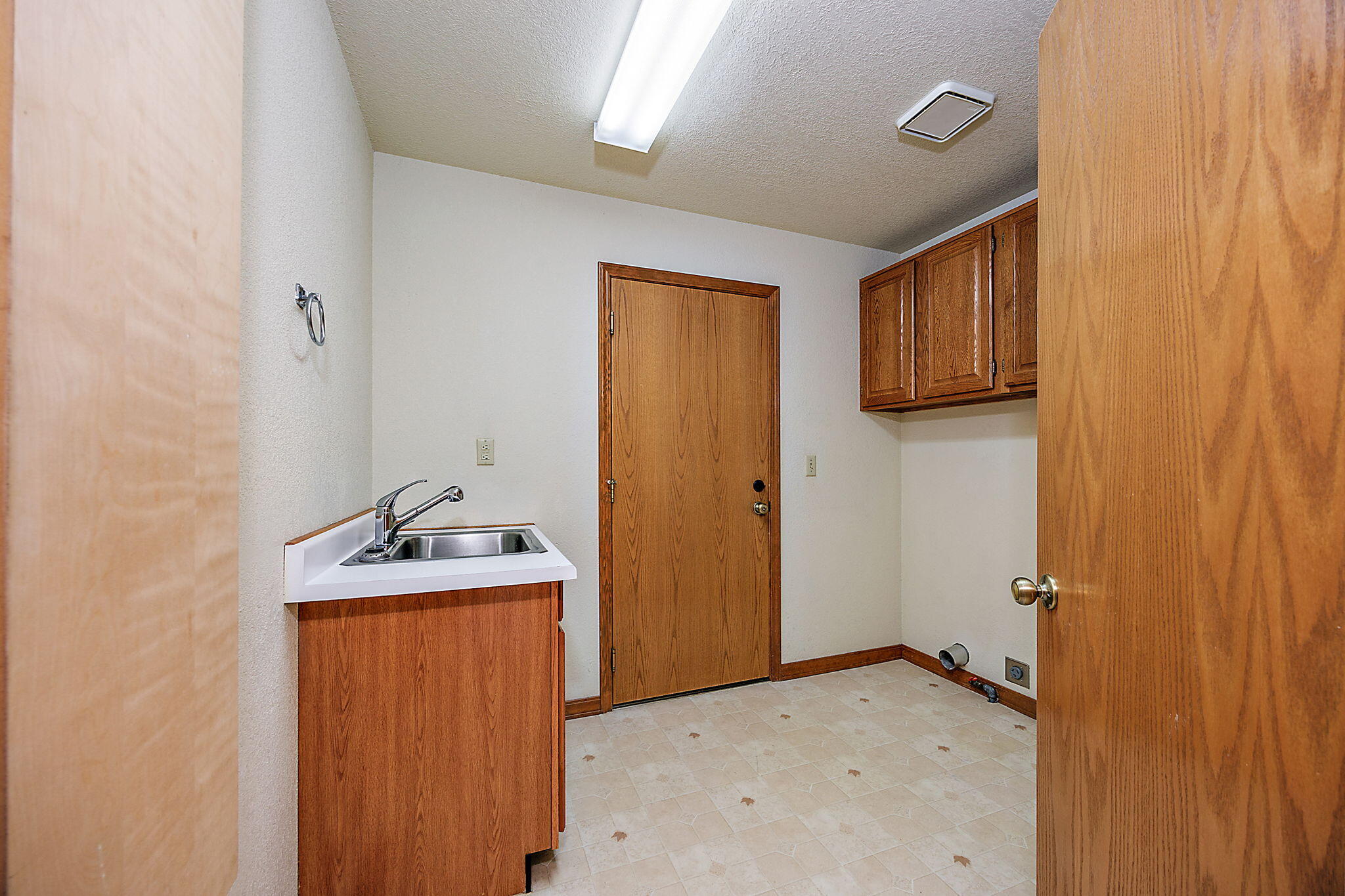 2722 Wilkshire Drive