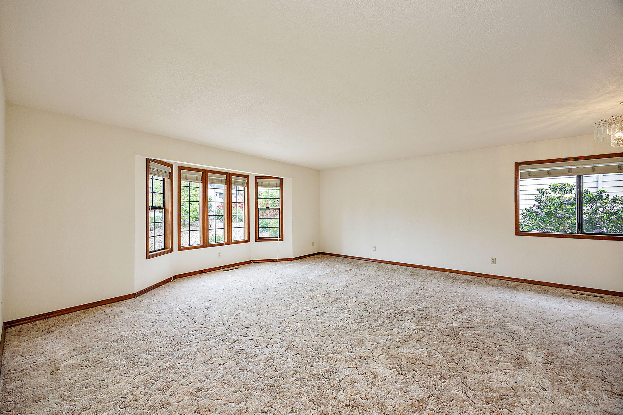 2722 Wilkshire Drive