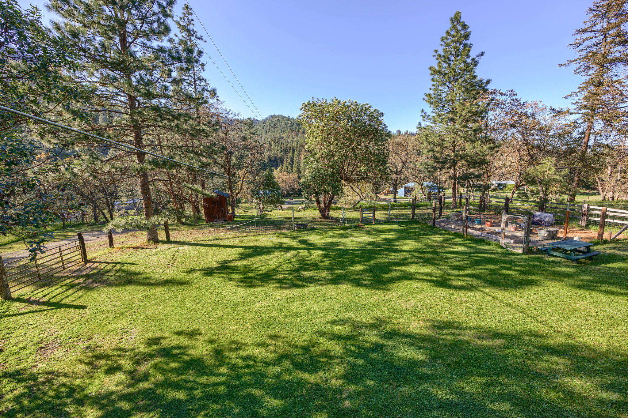 9658 Upper Applegate Road