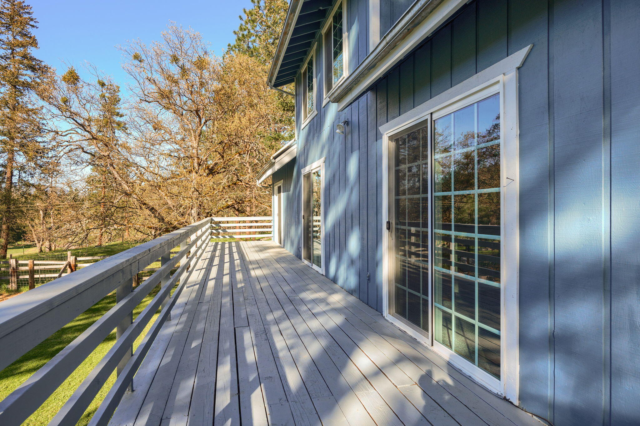 9658 Upper Applegate Road