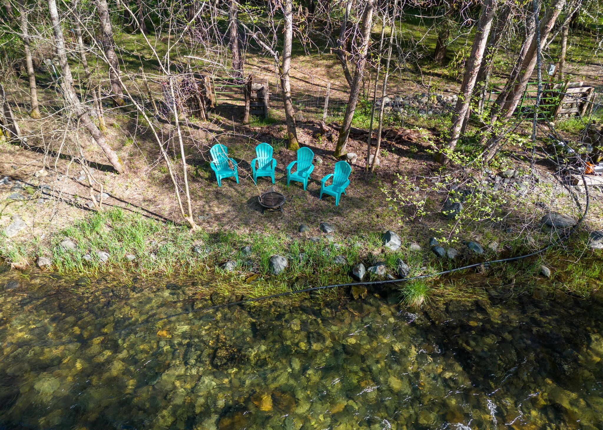 9658 Upper Applegate Road