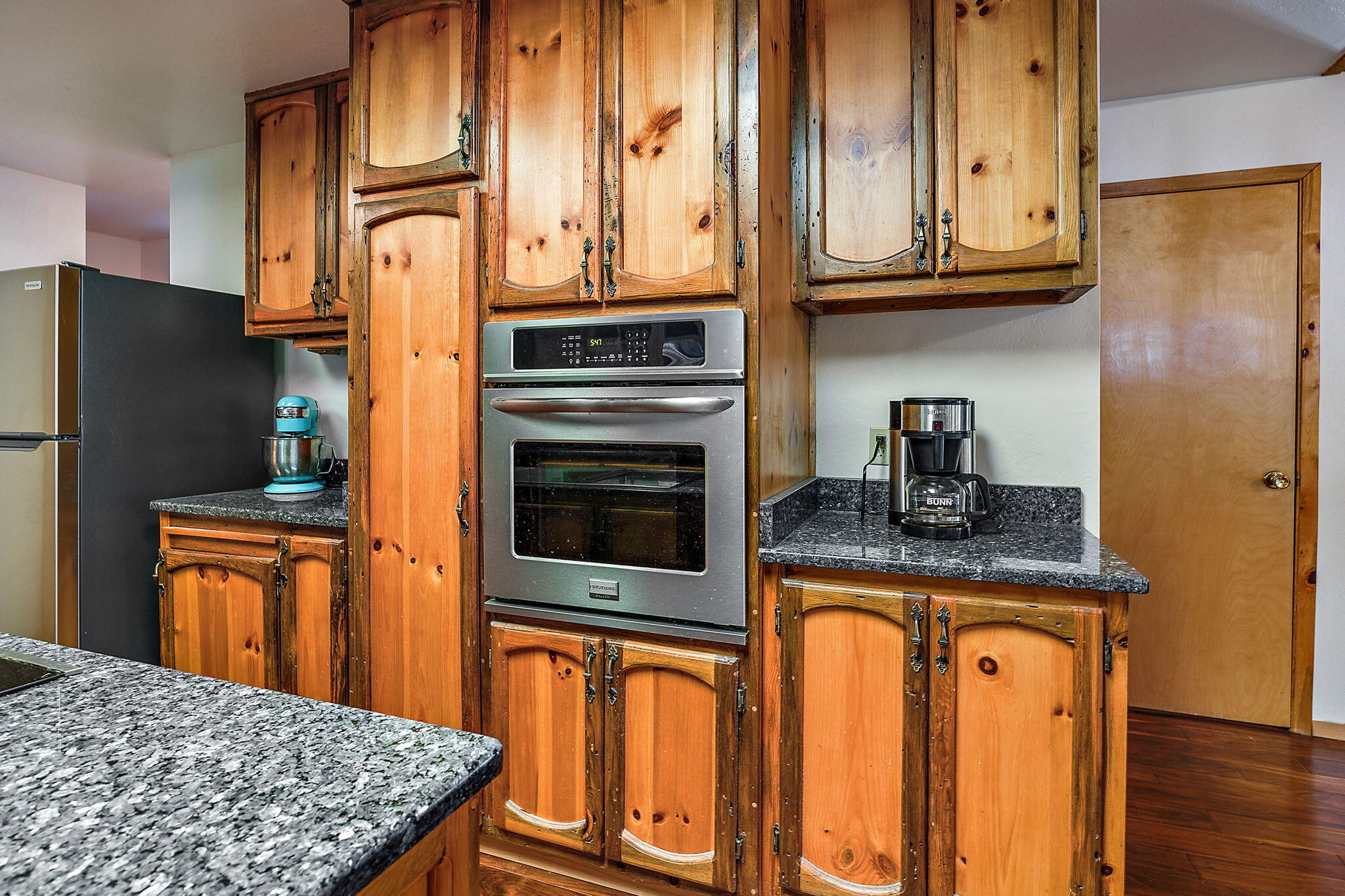 9658 Upper Applegate Road