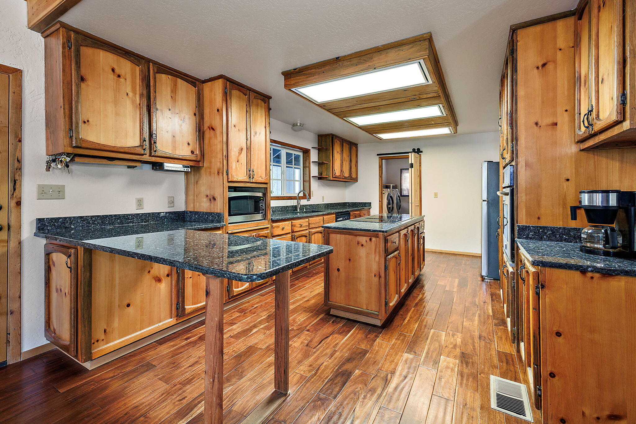 9658 Upper Applegate Road