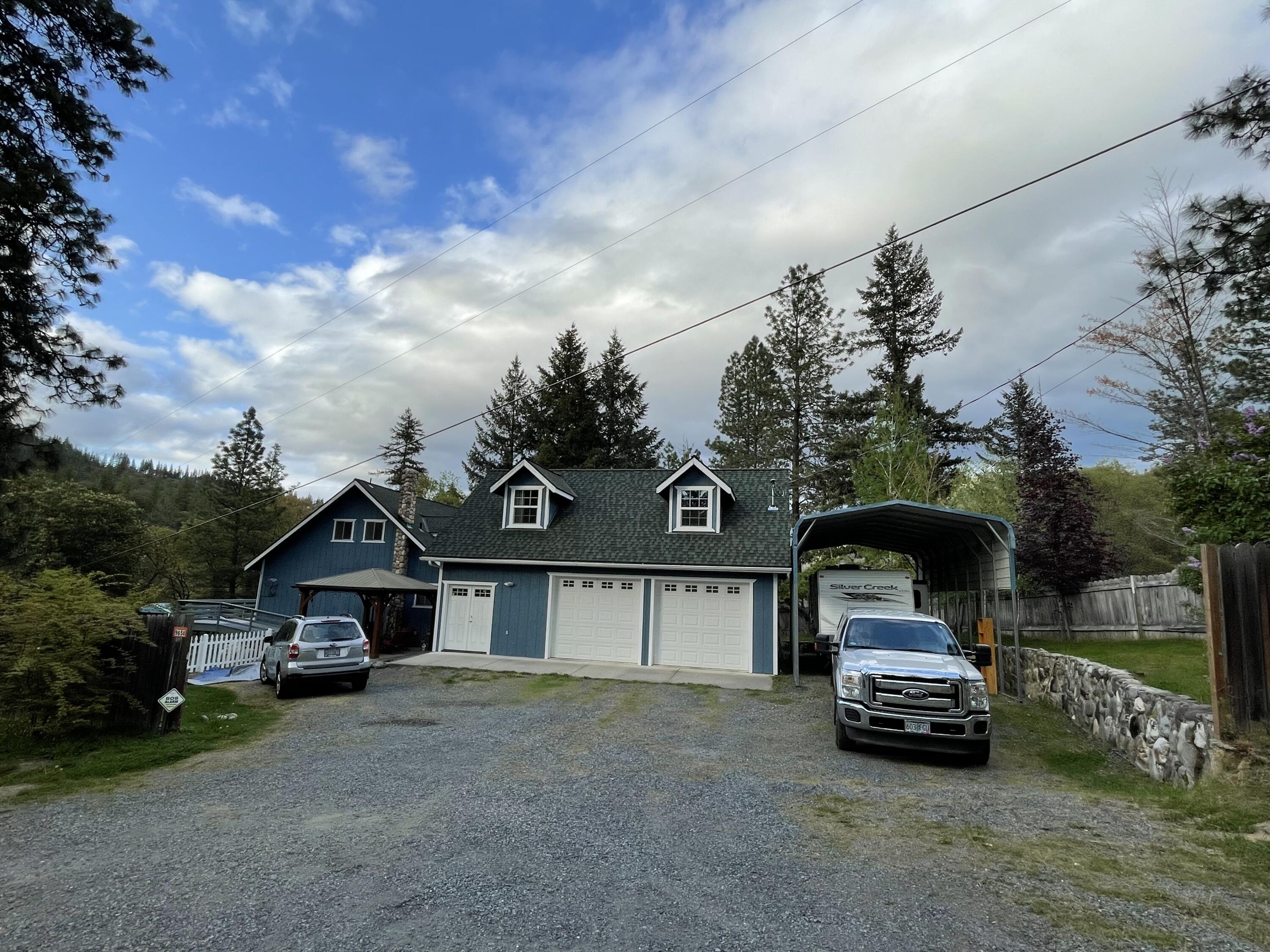 9658 Upper Applegate Road