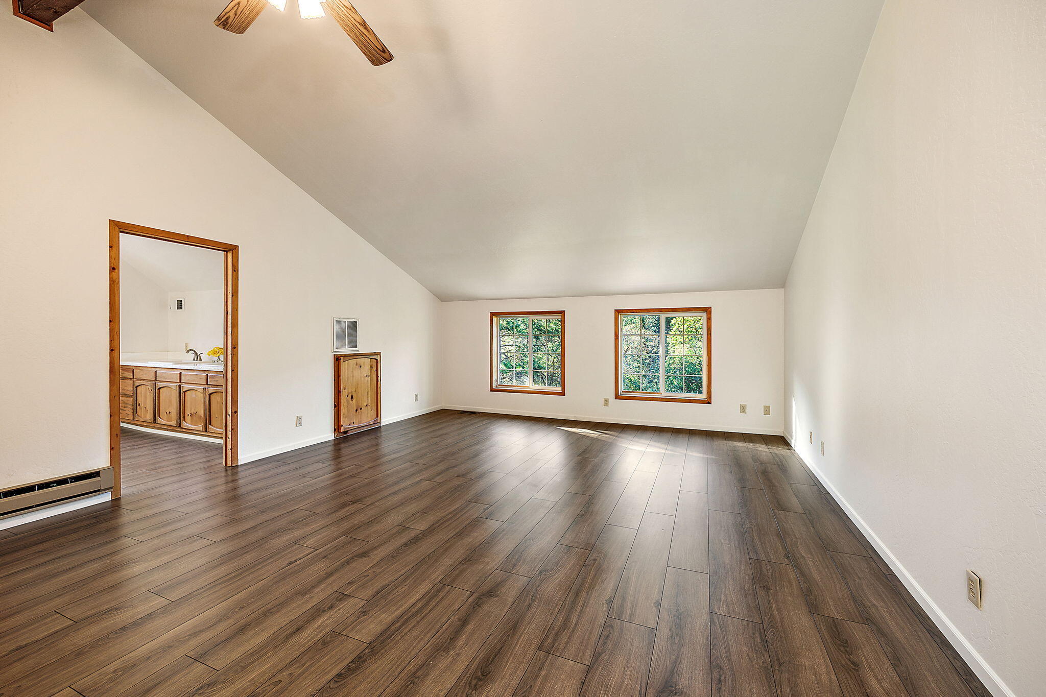 9658 Upper Applegate Road