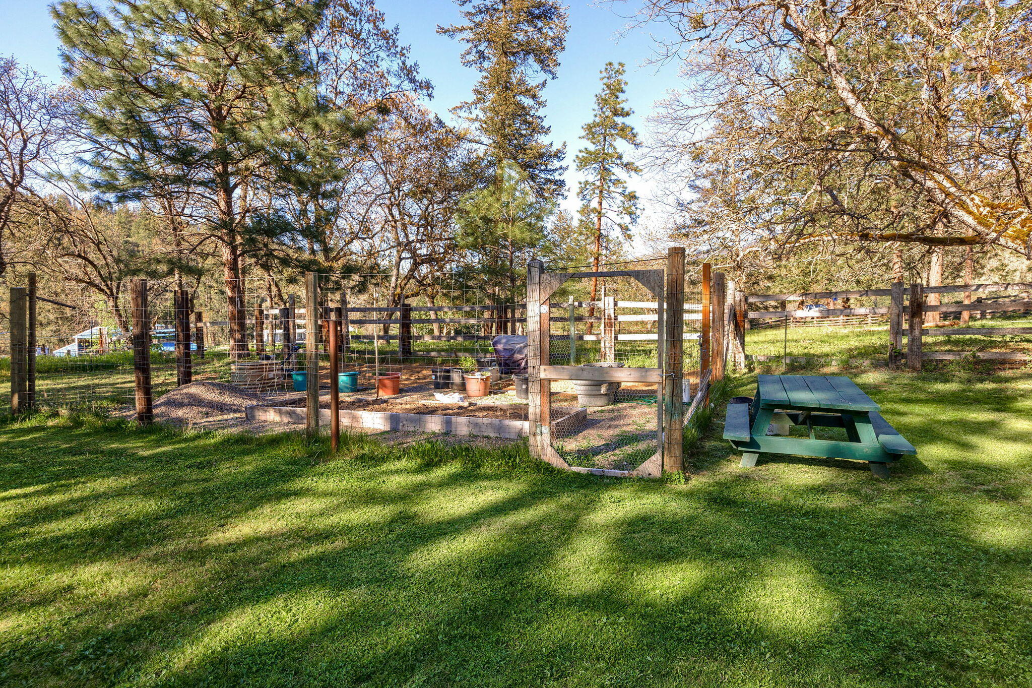 9658 Upper Applegate Road