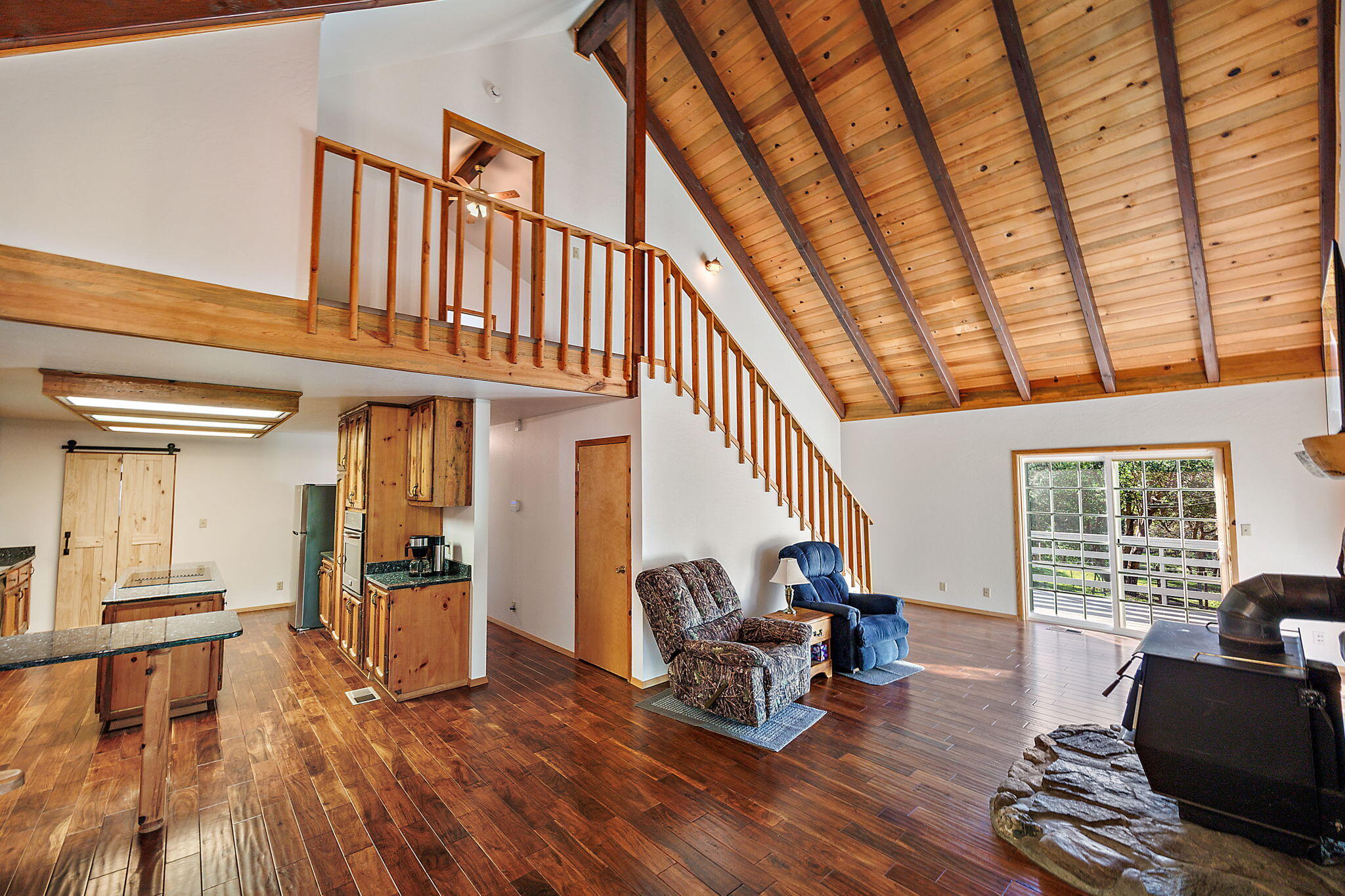 9658 Upper Applegate Road