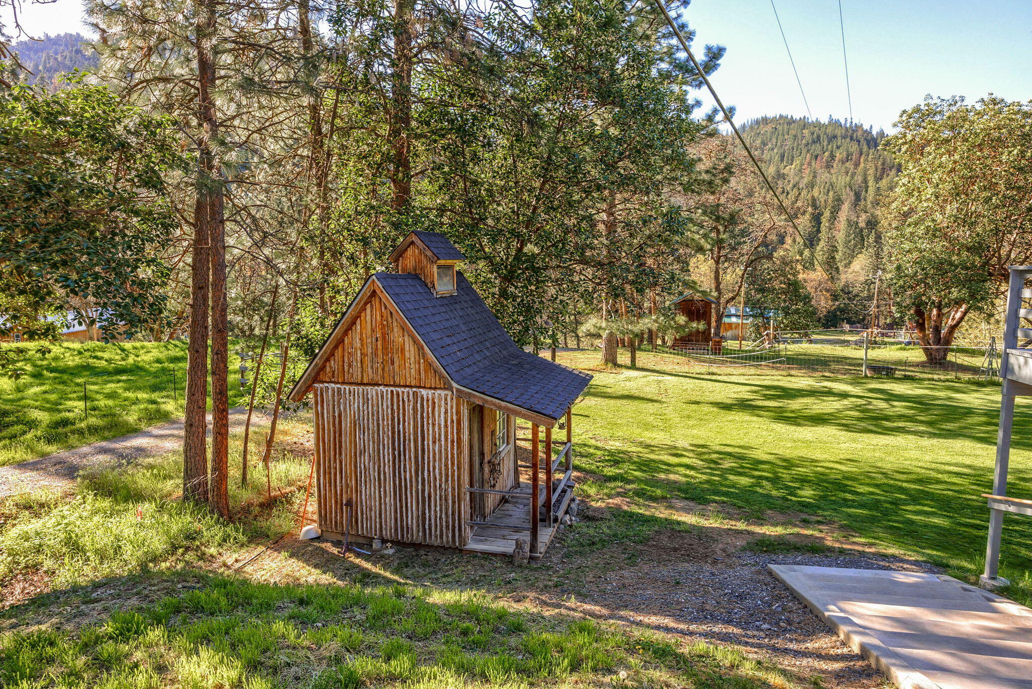 9658 Upper Applegate Road