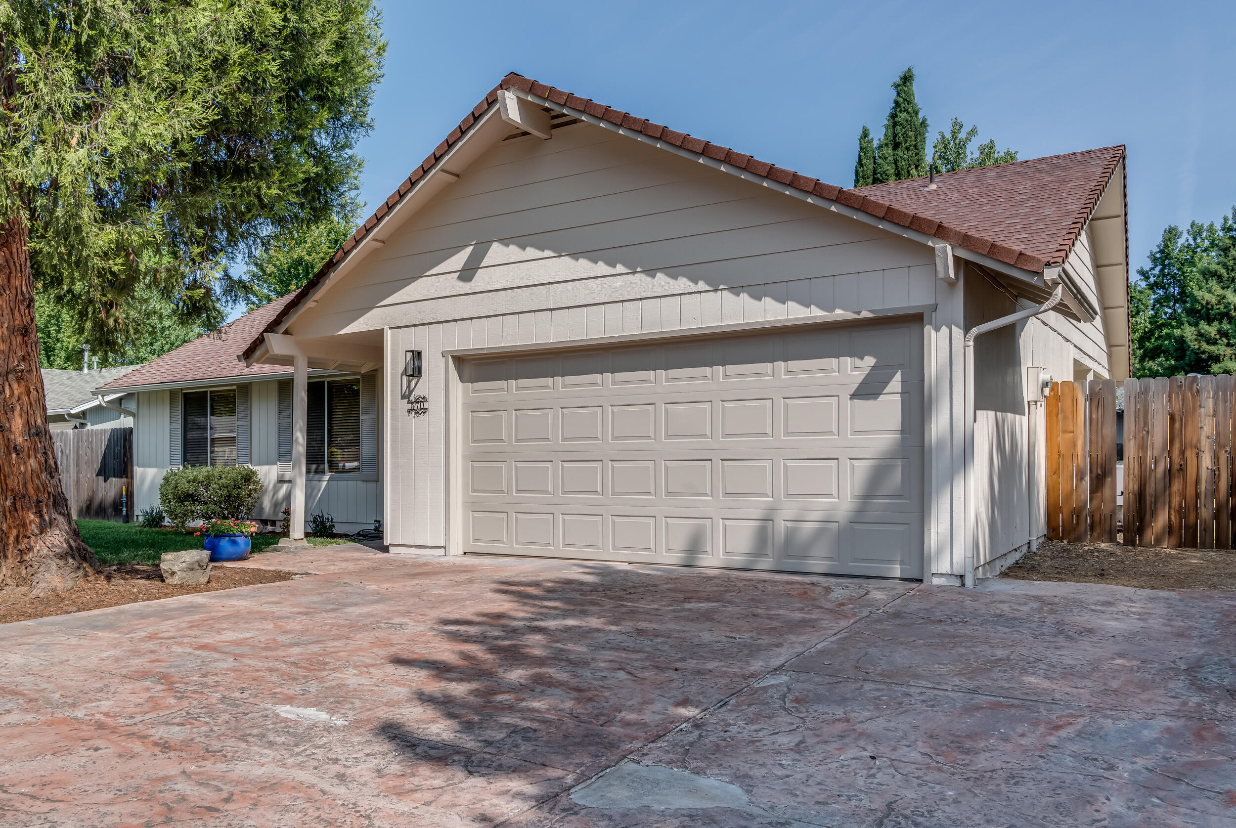 570 Arbor Drive