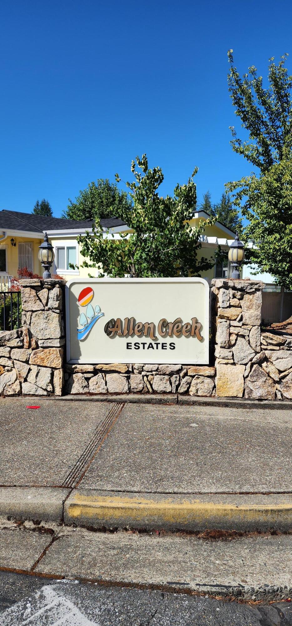 1087 Aspen Way