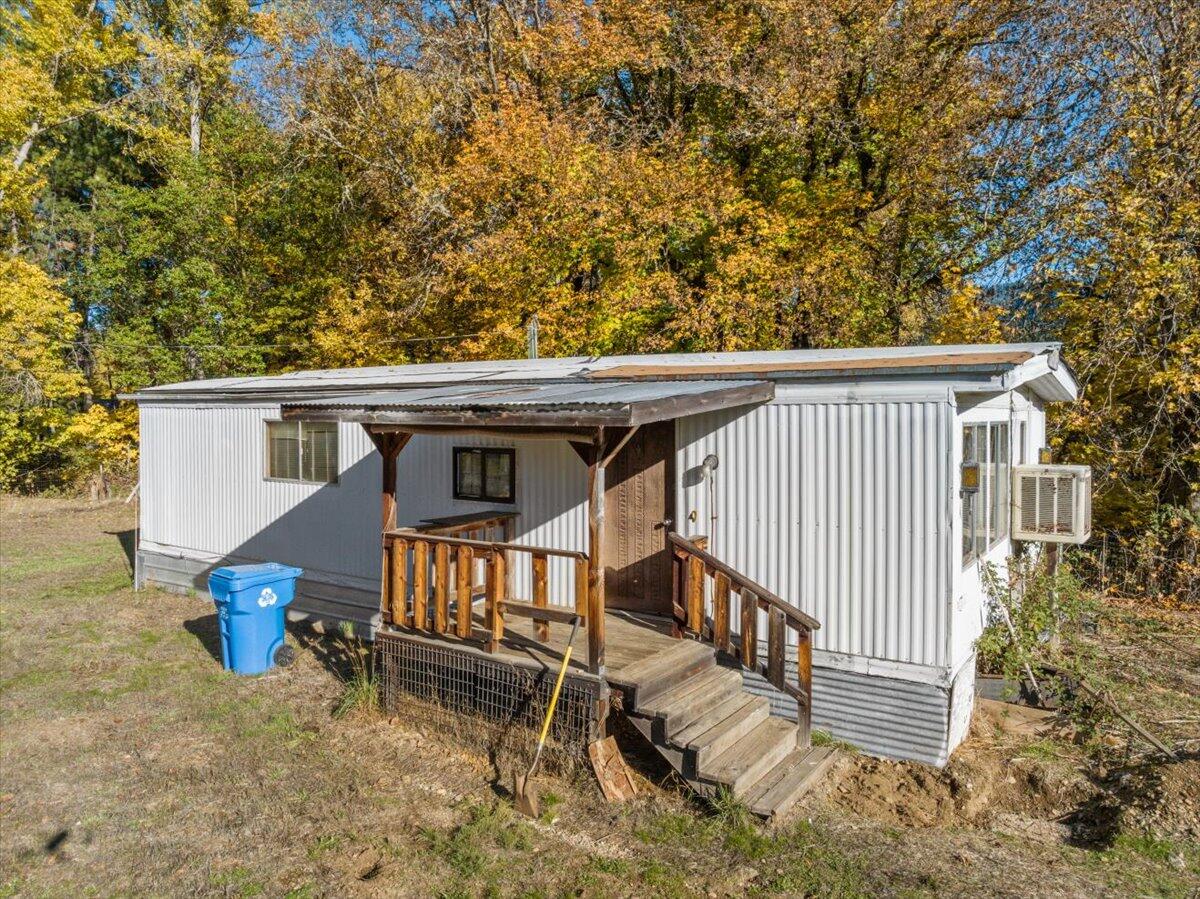 1728 Pine Grove Road