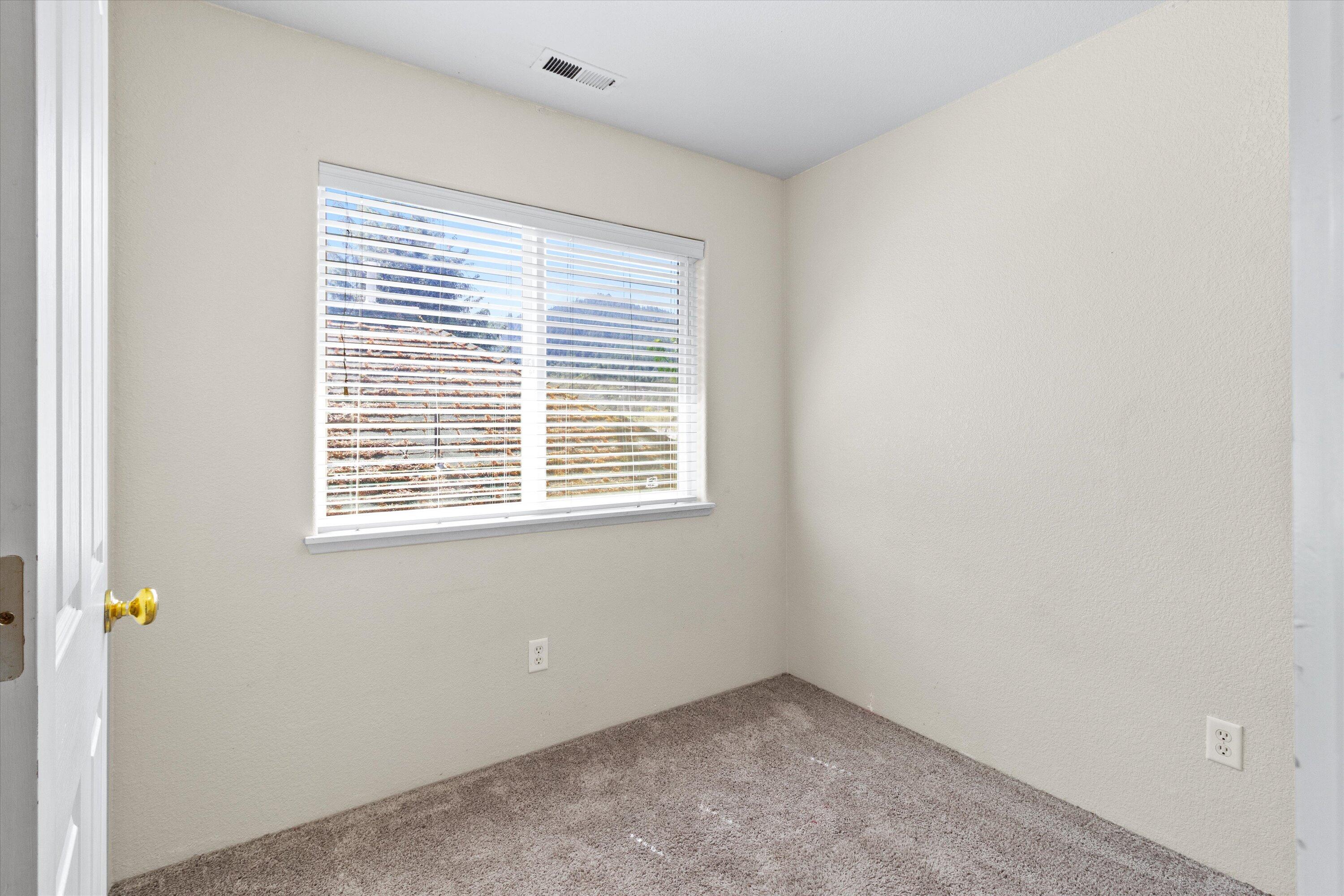 212 Oak Street Street, (A & B)