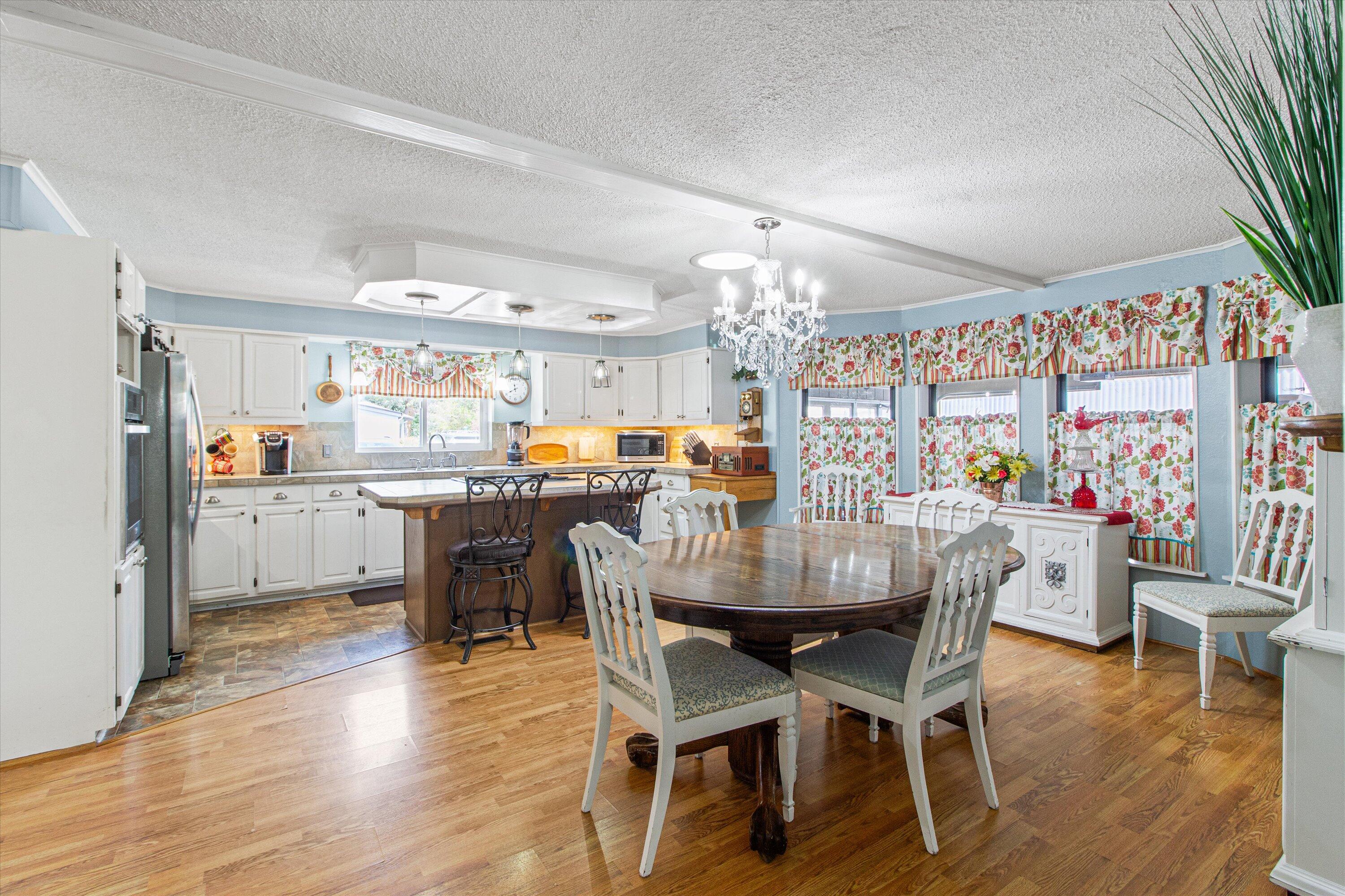 1841 Tamarac Lane