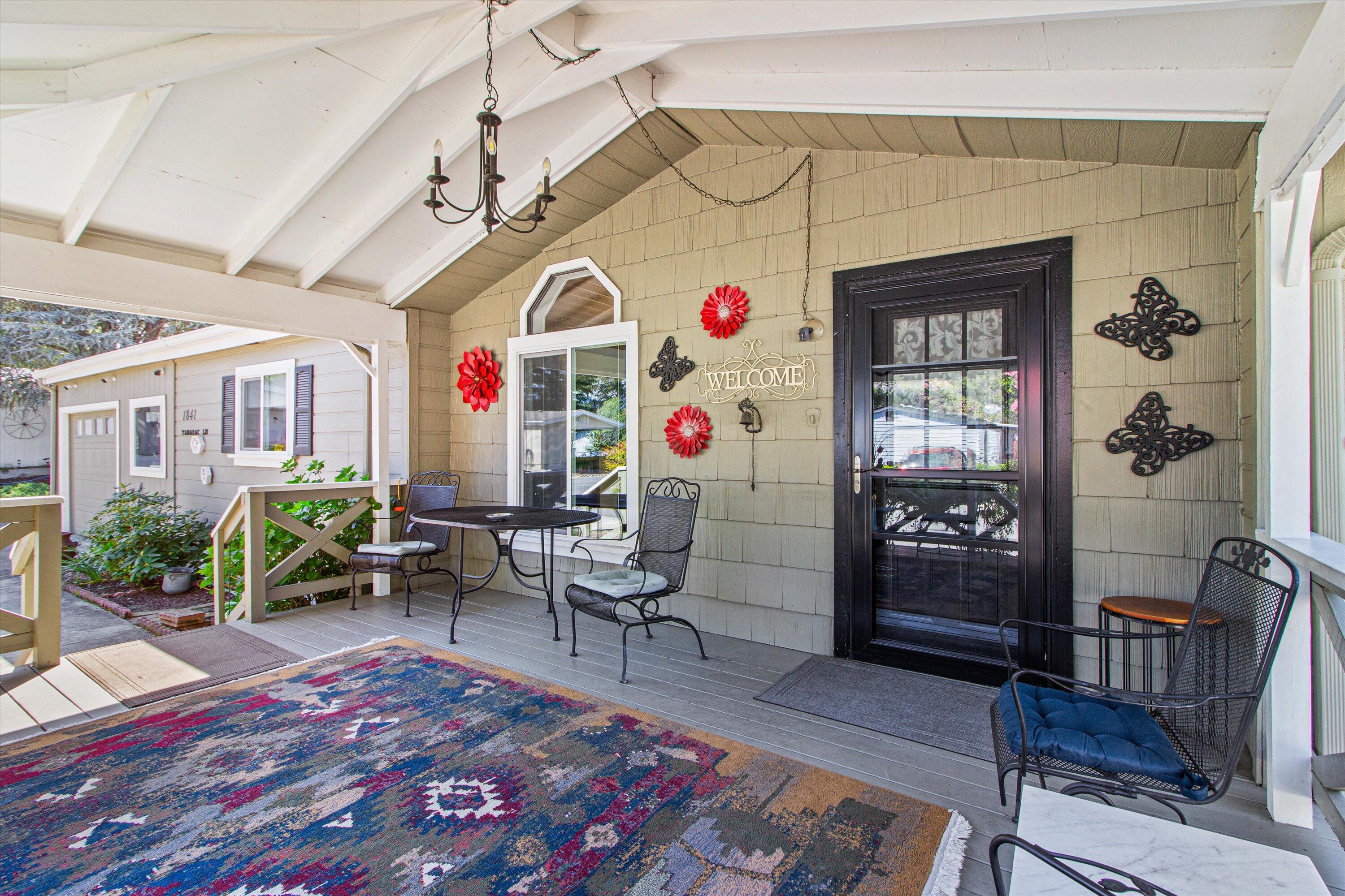 1841 Tamarac Lane