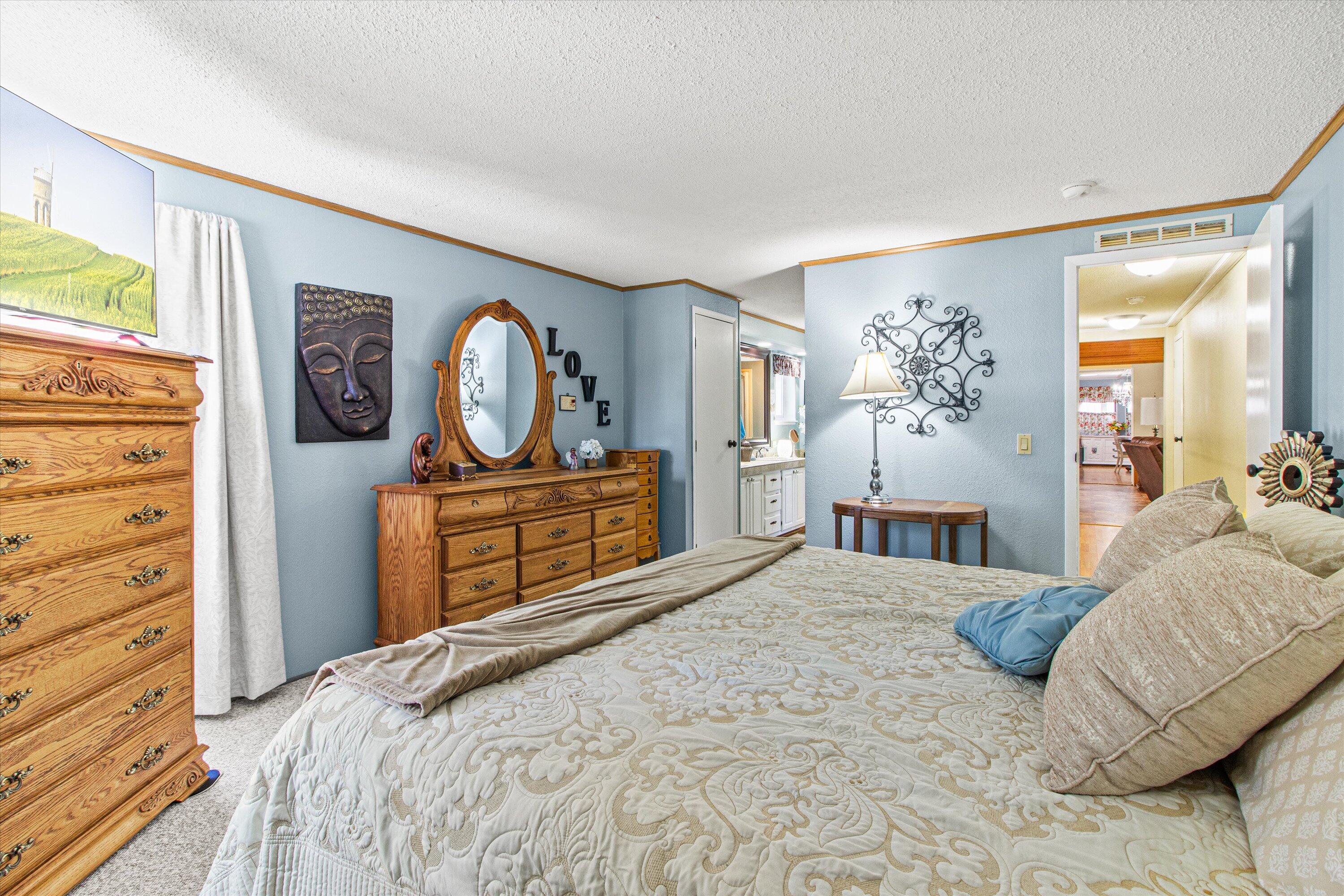 1841 Tamarac Lane