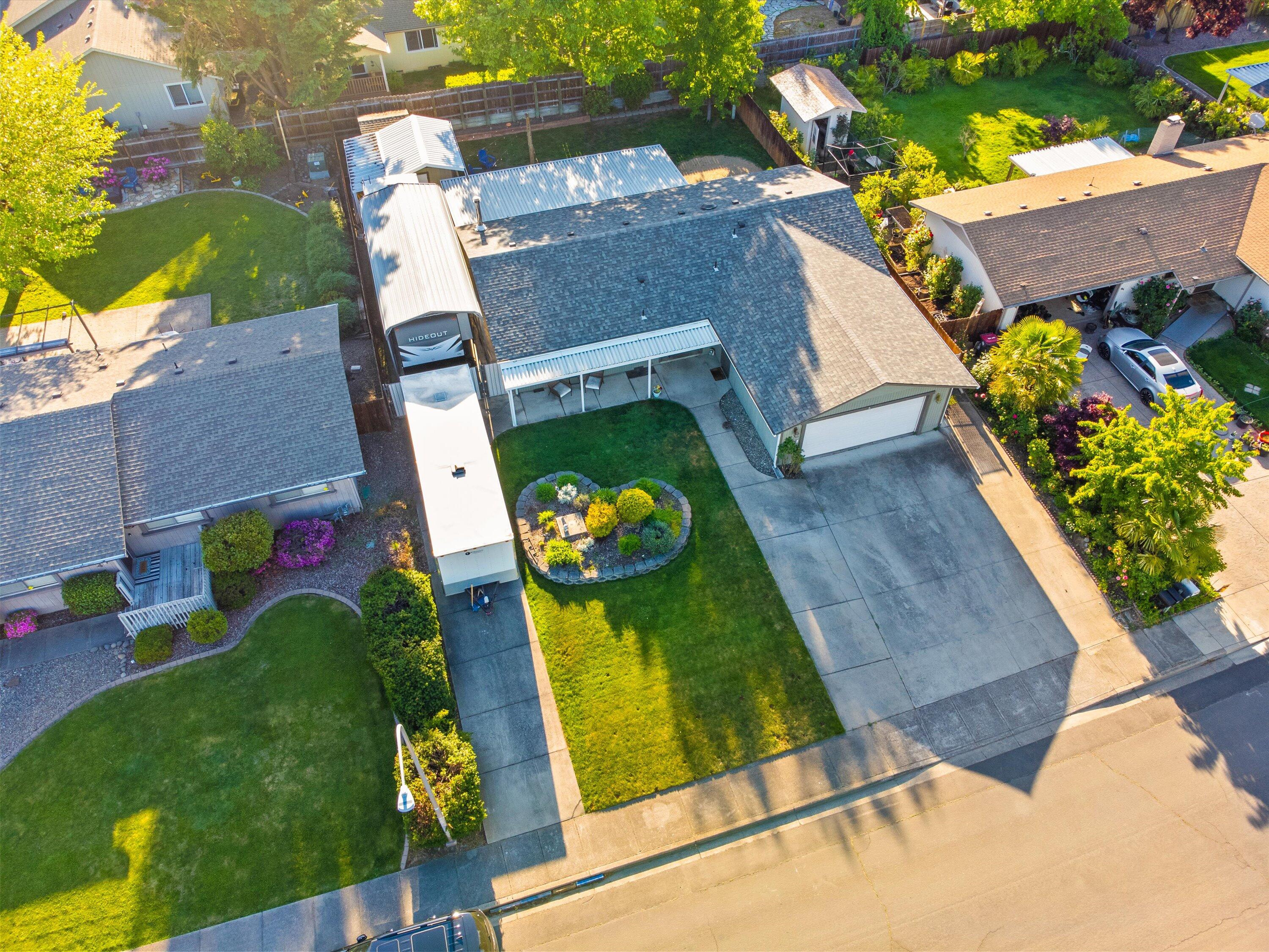 1200 Douglas Avenue