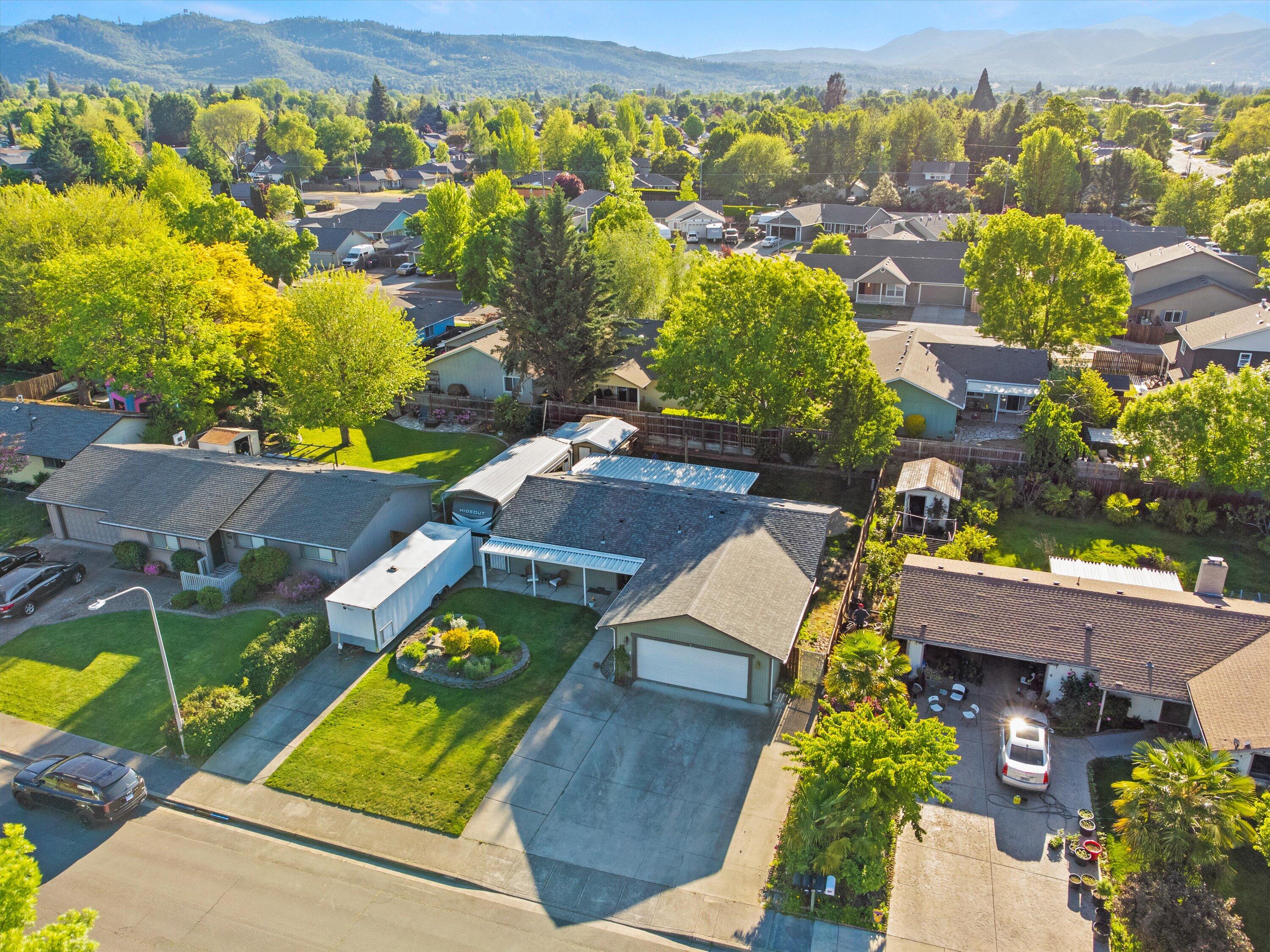 1200 Douglas Avenue