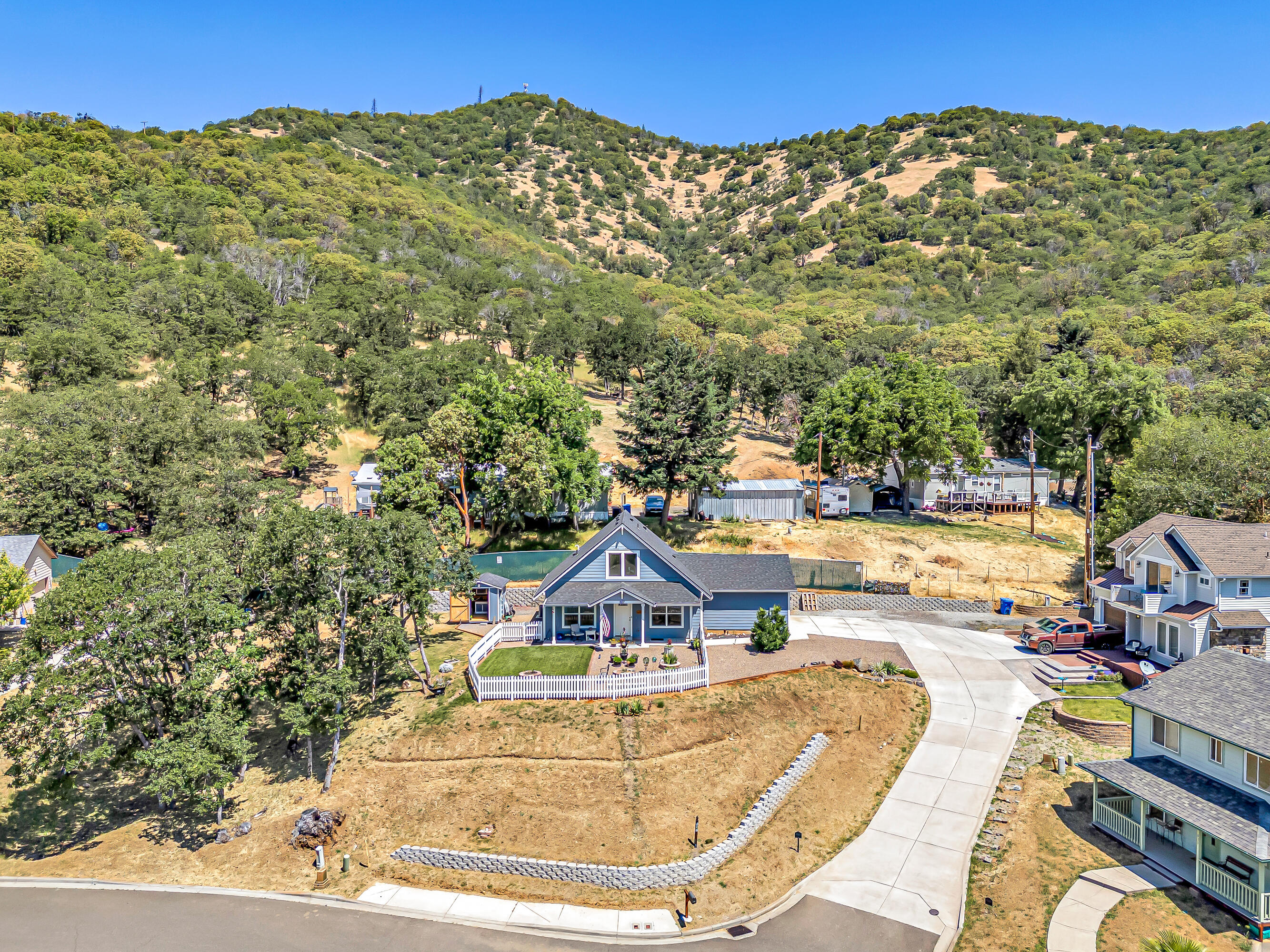 857 Jacoby Street