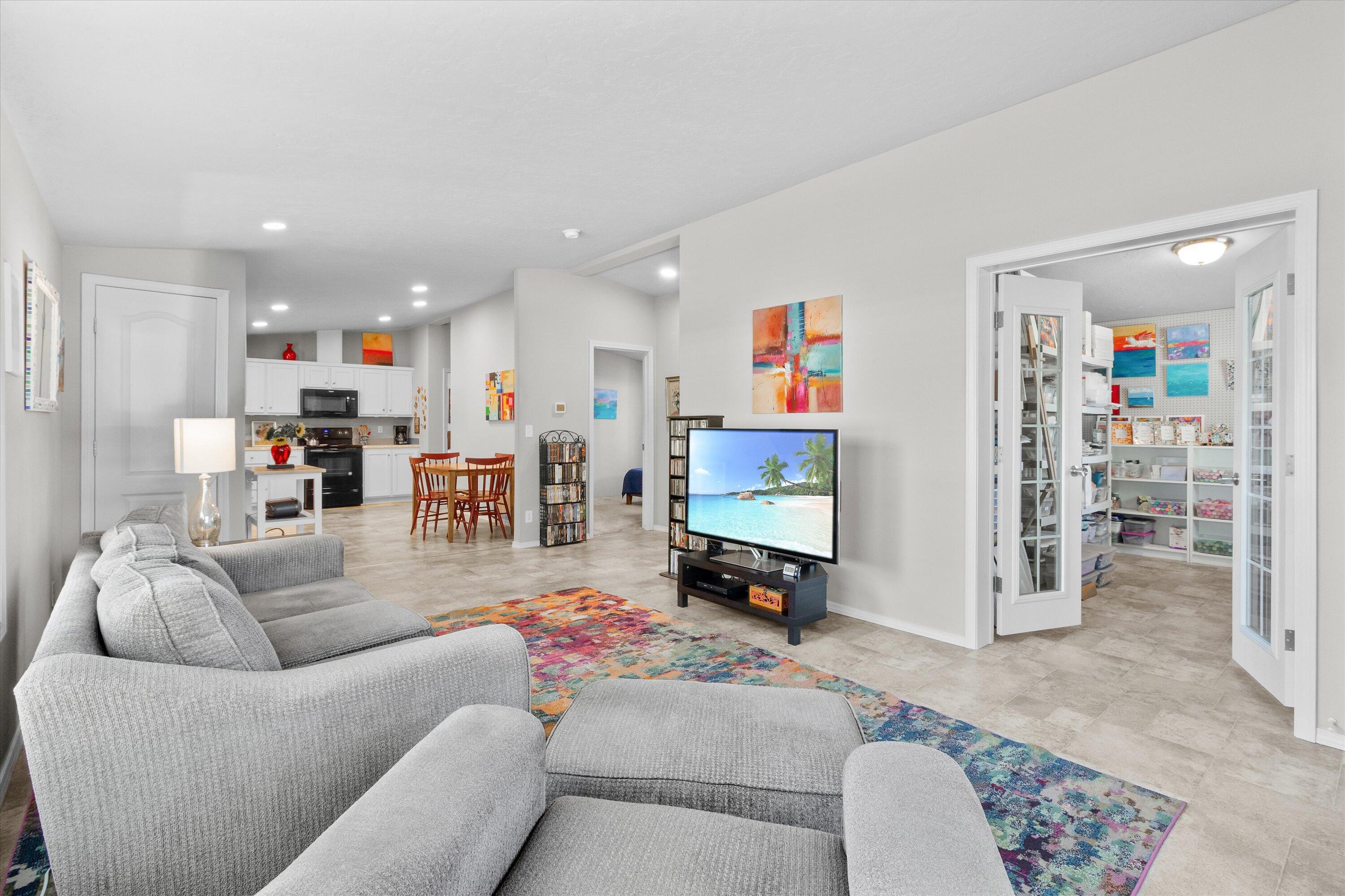 10 E South Stage Road, SPC 72
