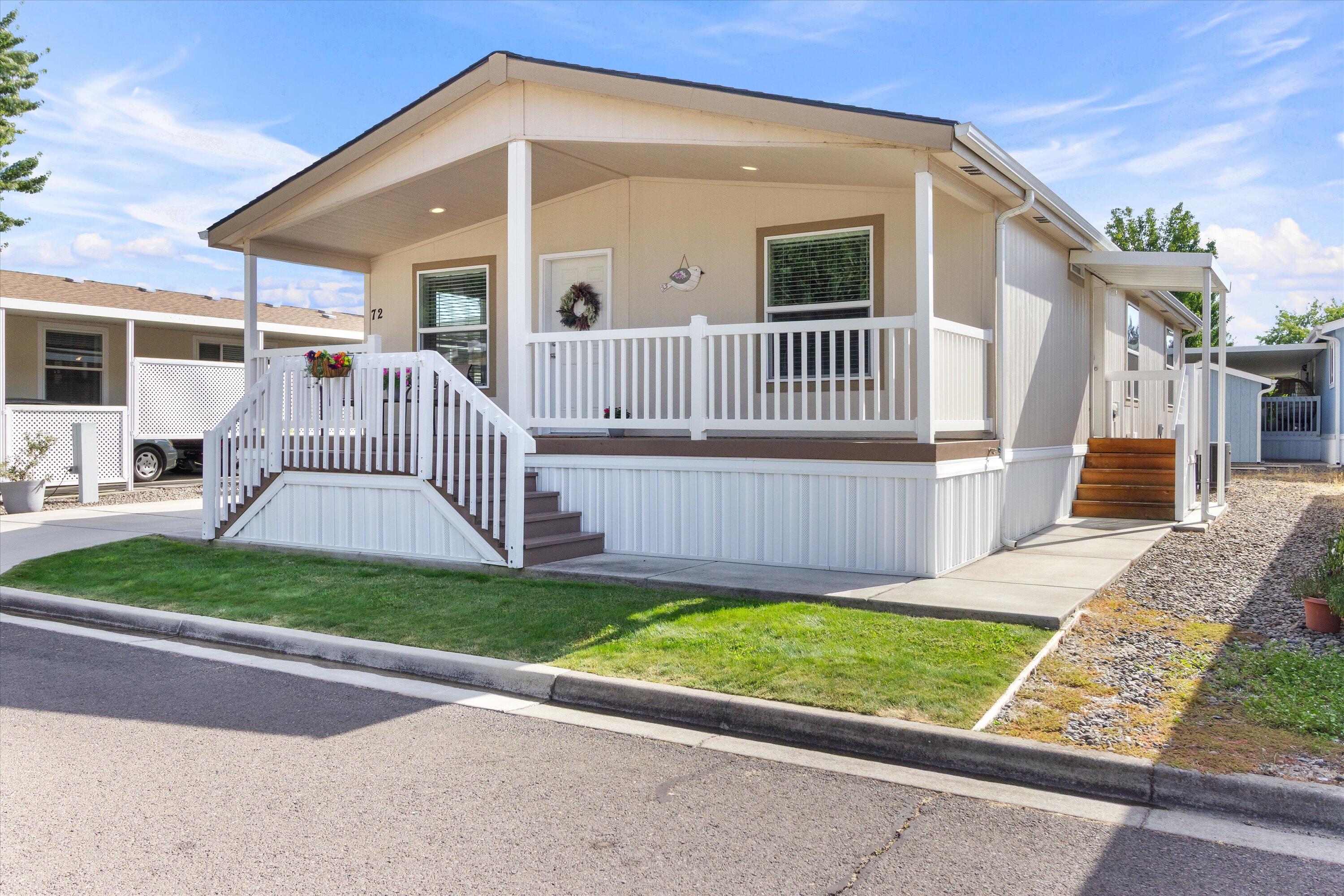 10 E South Stage Road, SPC 72