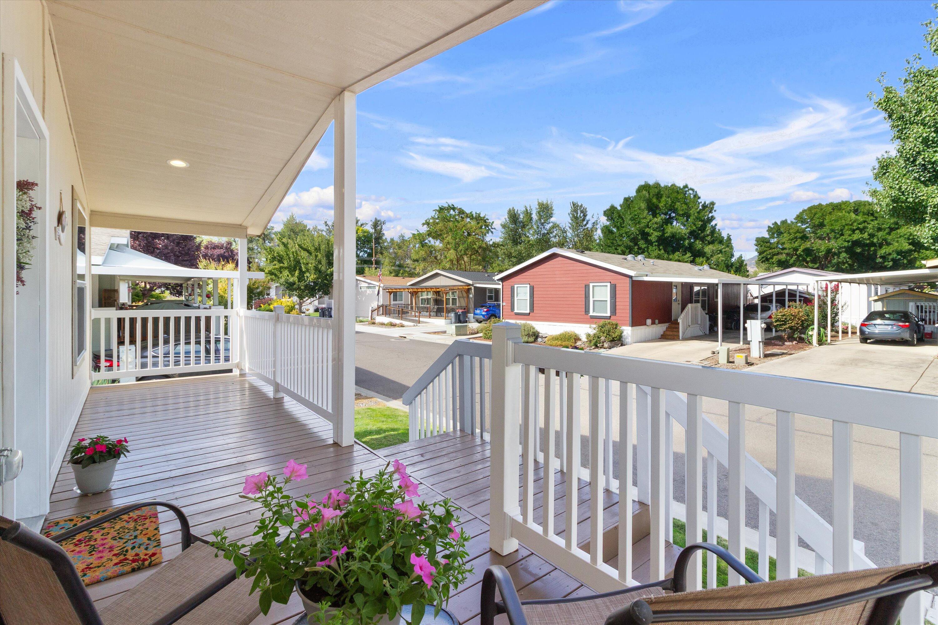 10 E South Stage Road, SPC 72