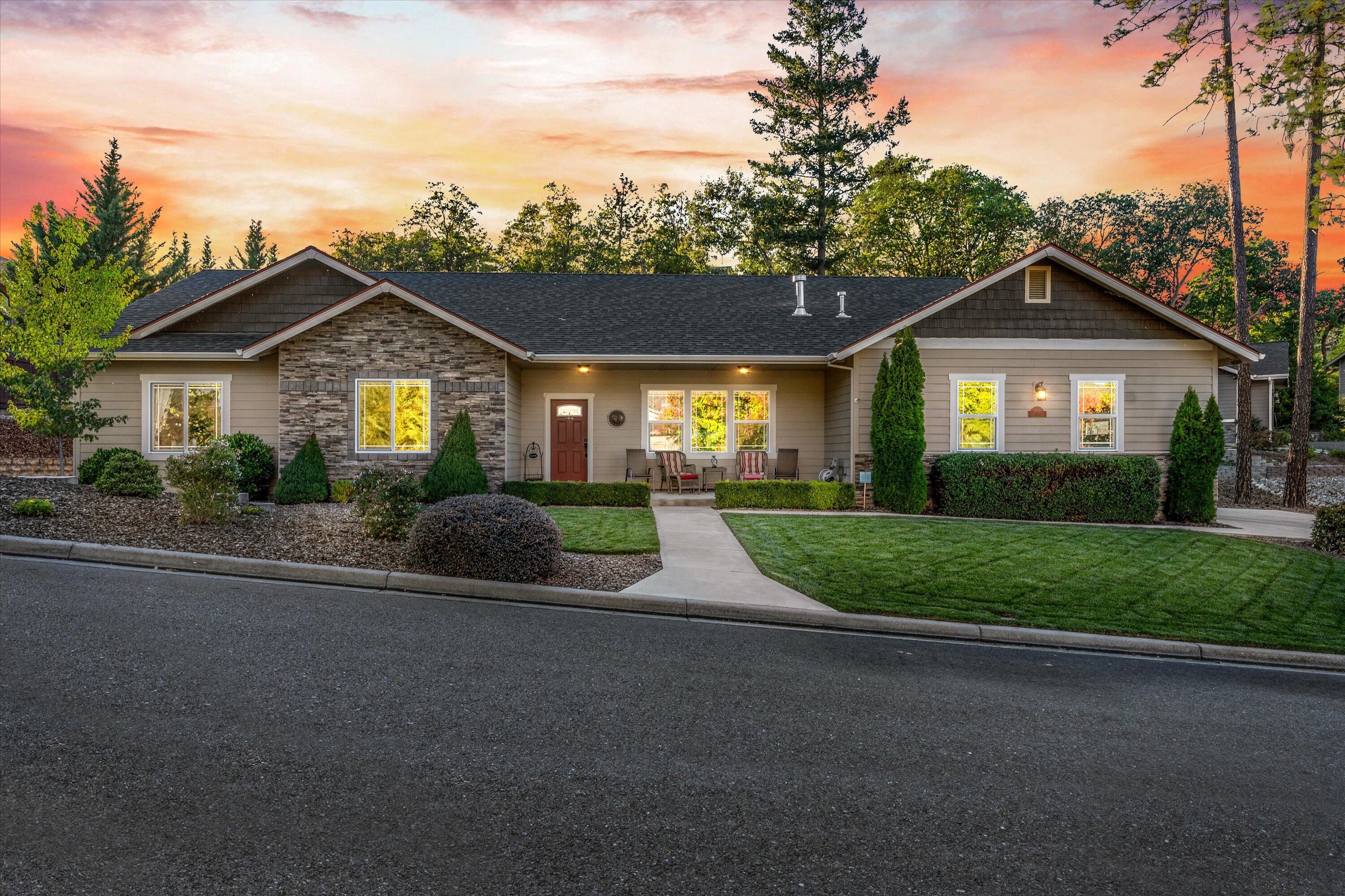 1582 SE Rosemary Lane