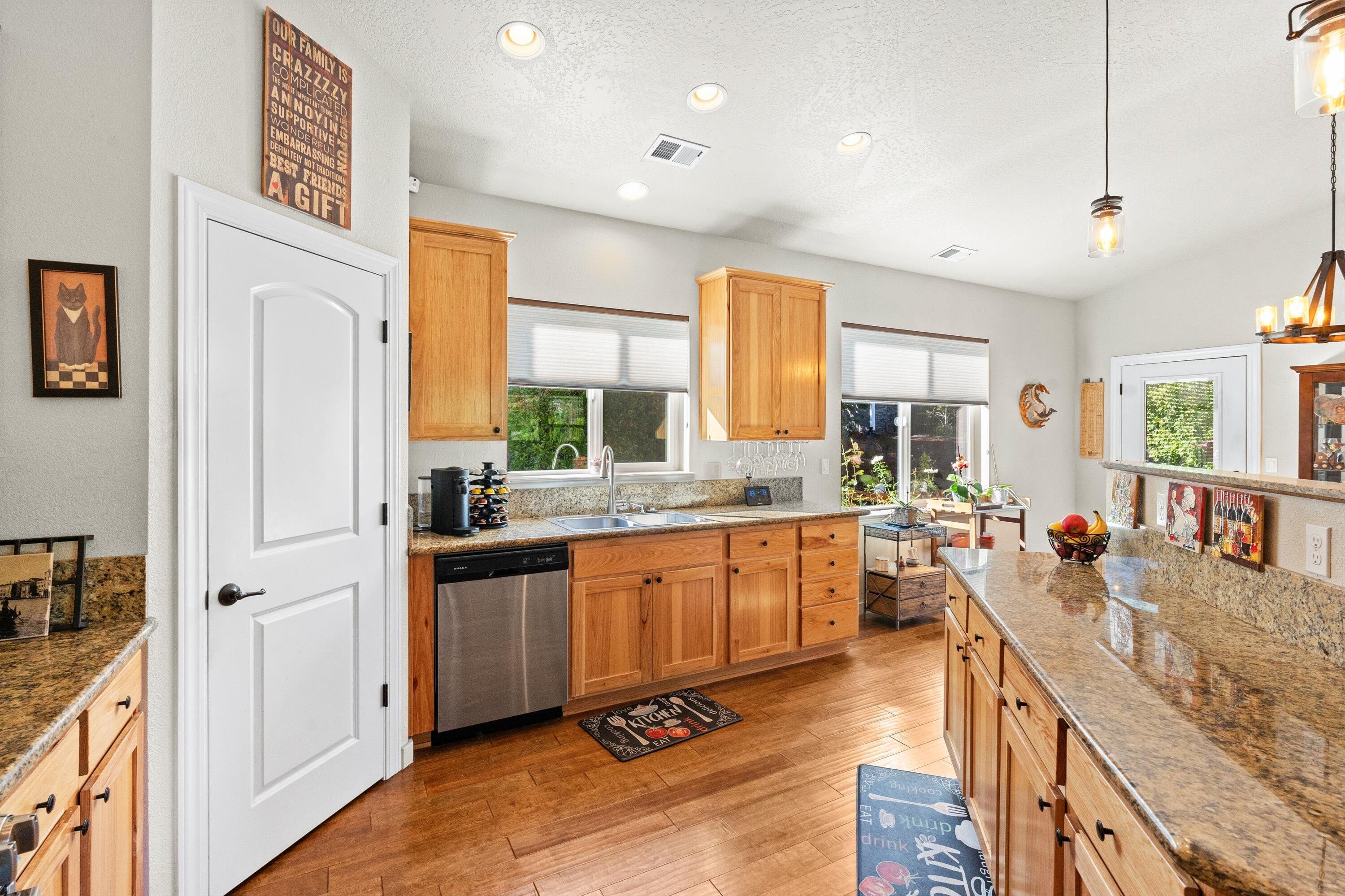 1582 SE Rosemary Lane