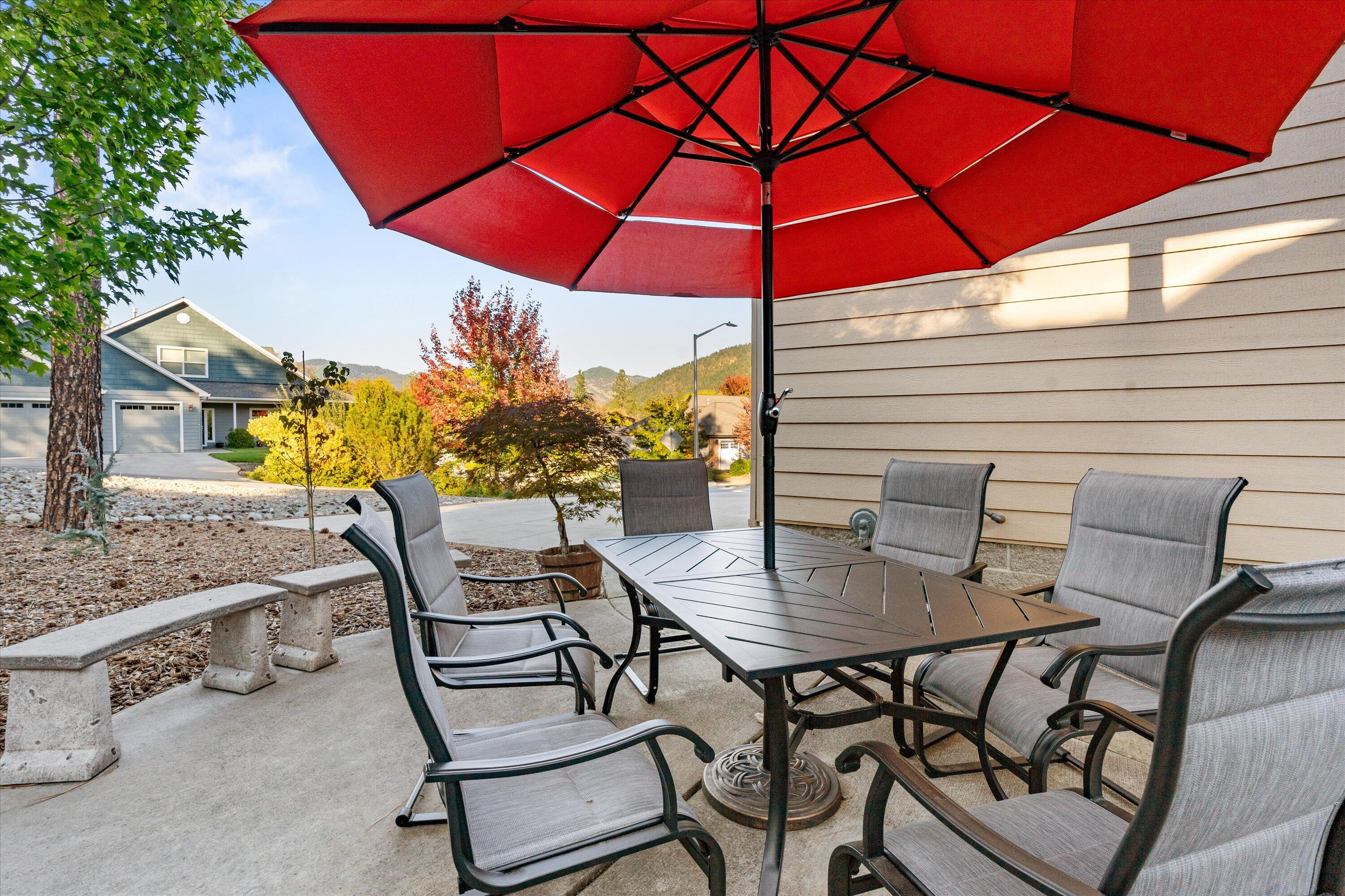 1582 SE Rosemary Lane